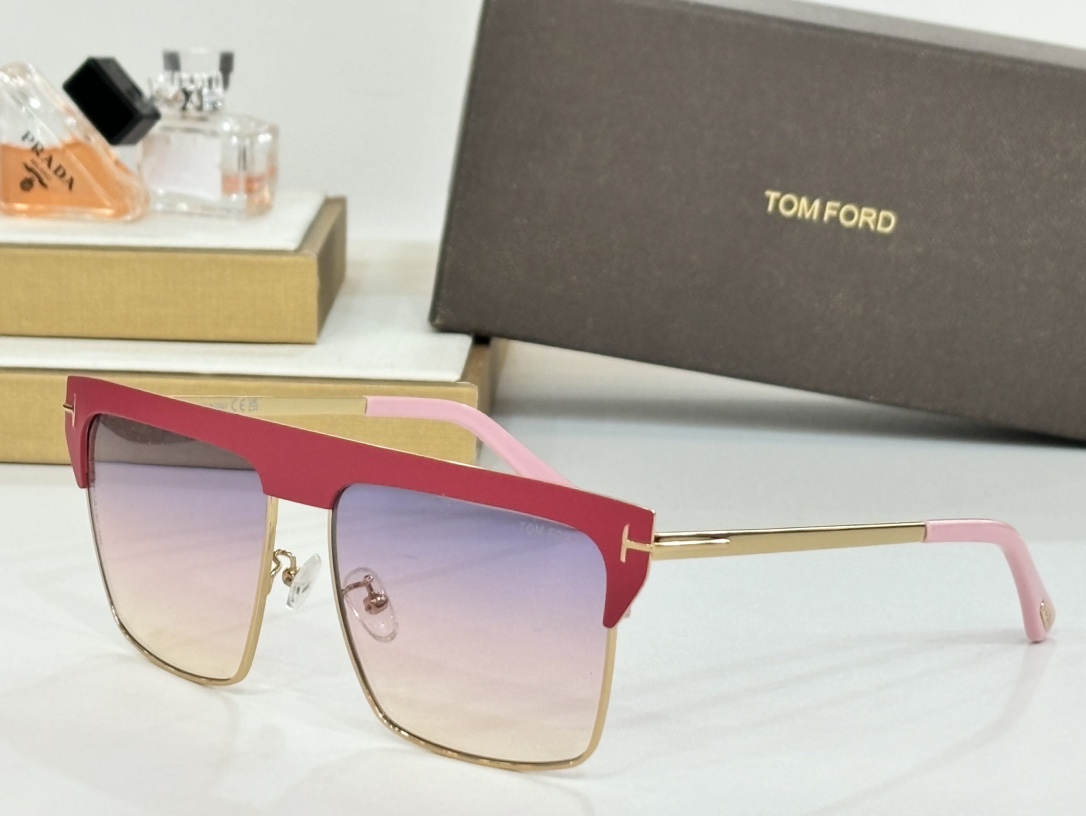 Tomfordmod:FT0706SIZE:59-13-145