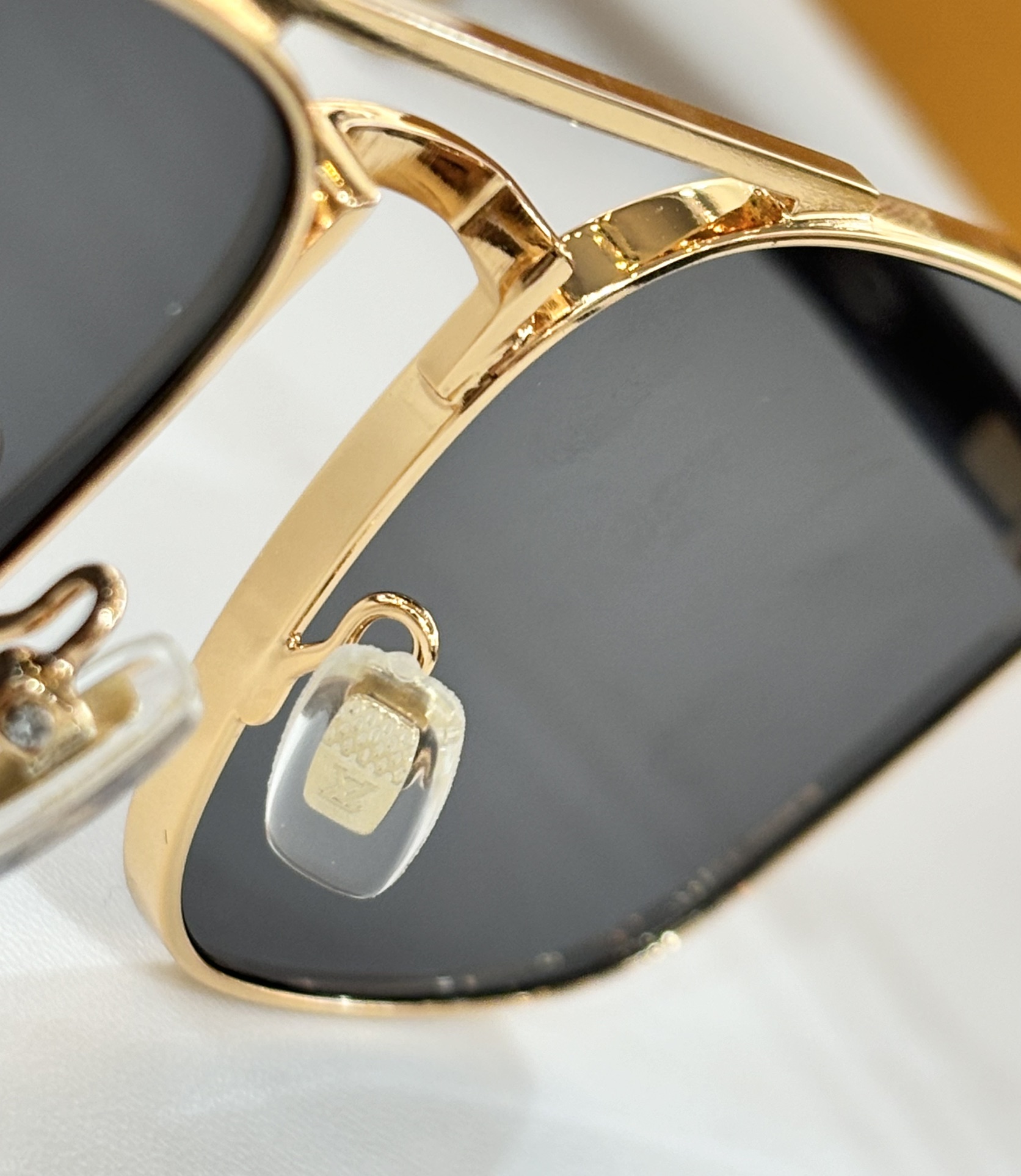 LOUISVUITTO*MODELZ1942USIZE57口17-145