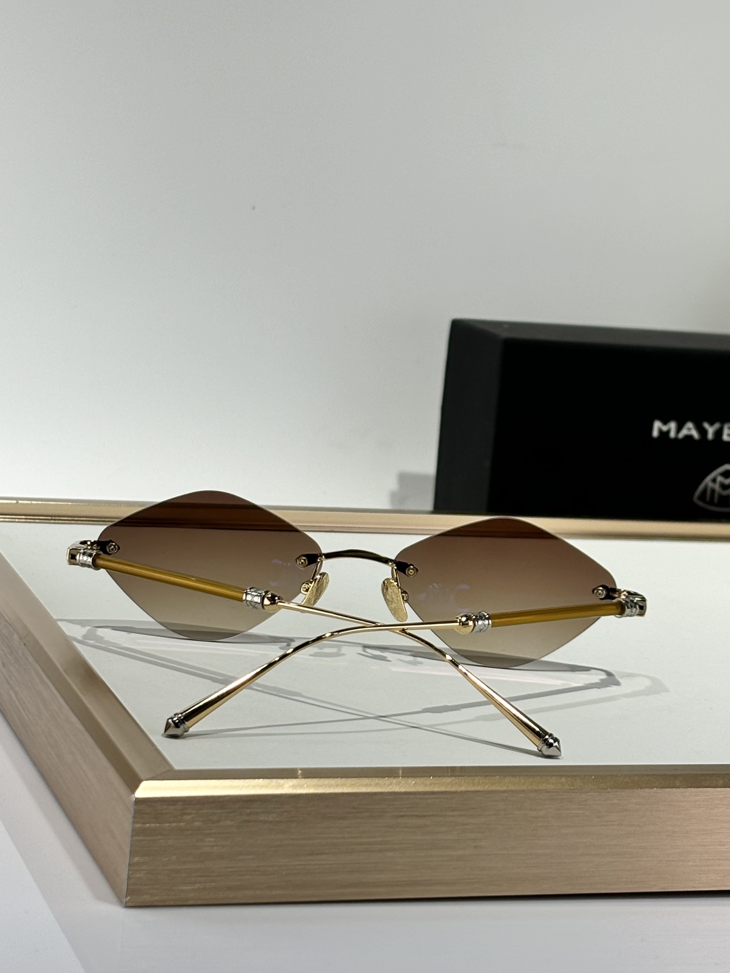  Maybach 
ToP quality 
ModTHE BABY 
Size58口18-145
