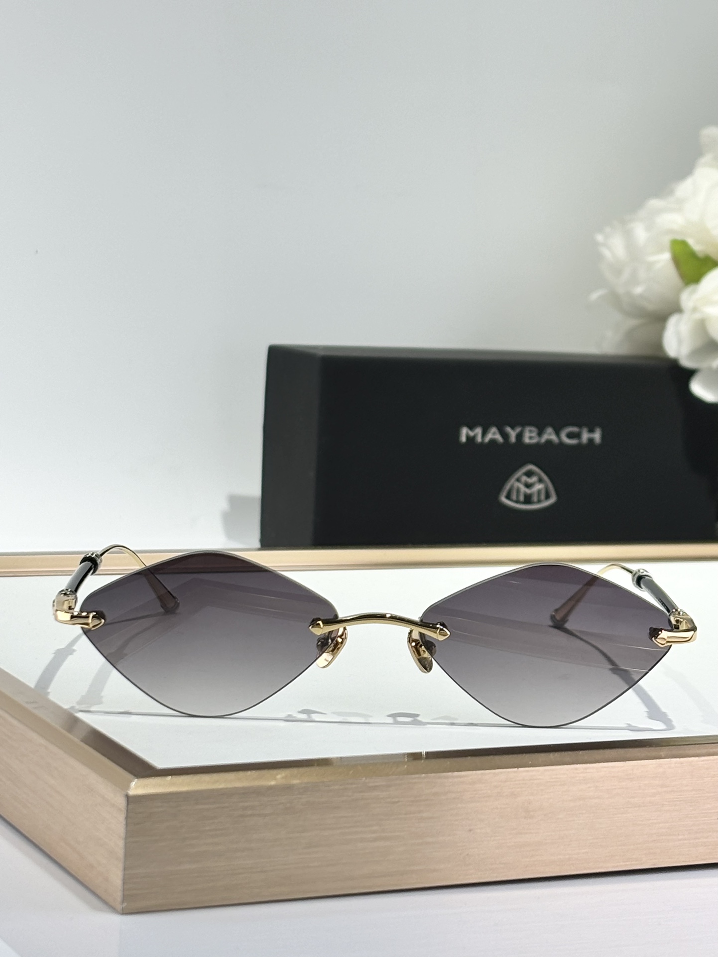  Maybach 
ToP quality 
ModTHE BABY 
Size58口18-145
