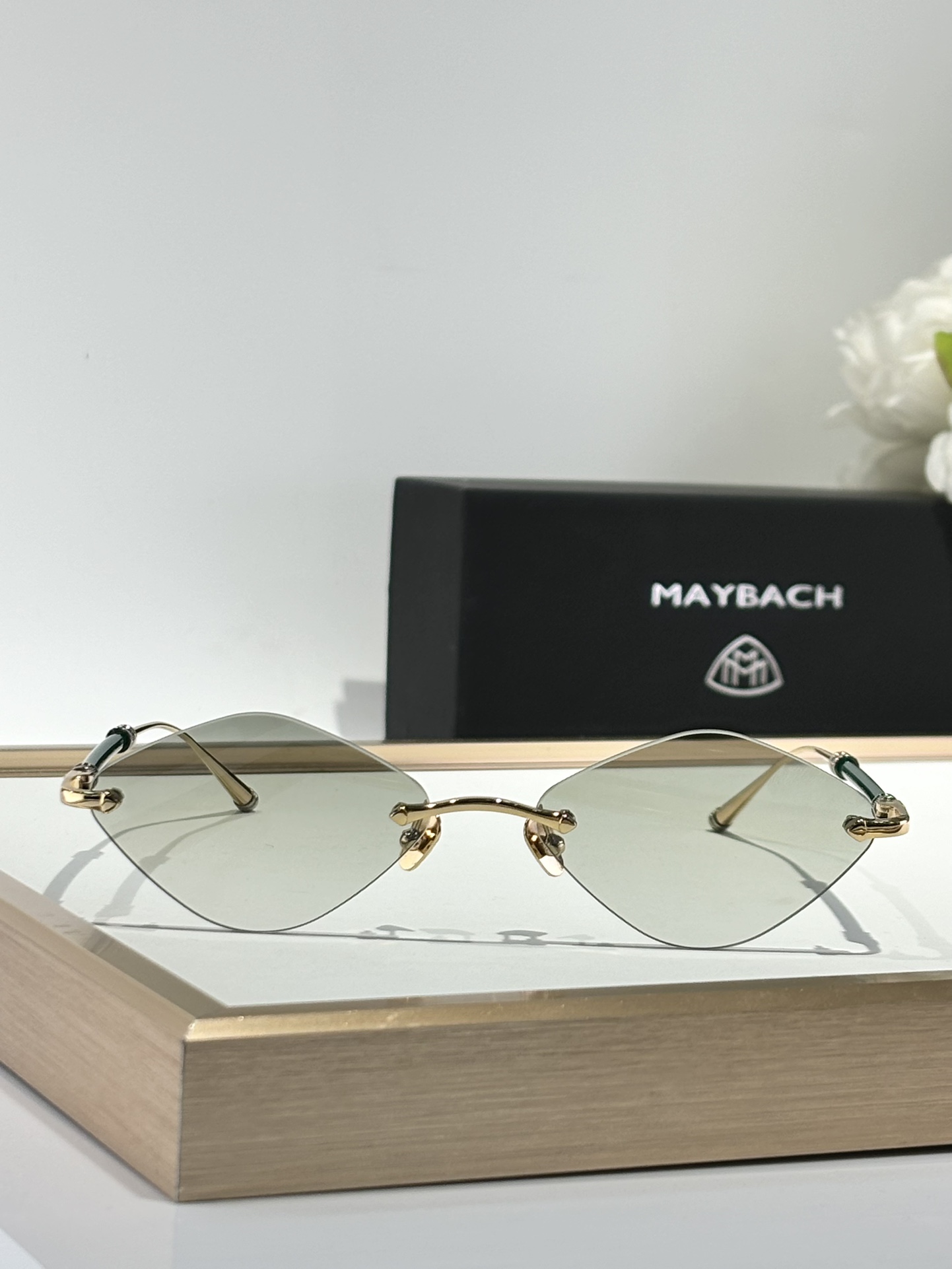  Maybach 
ToP quality 
ModTHE BABY 
Size58口18-145
