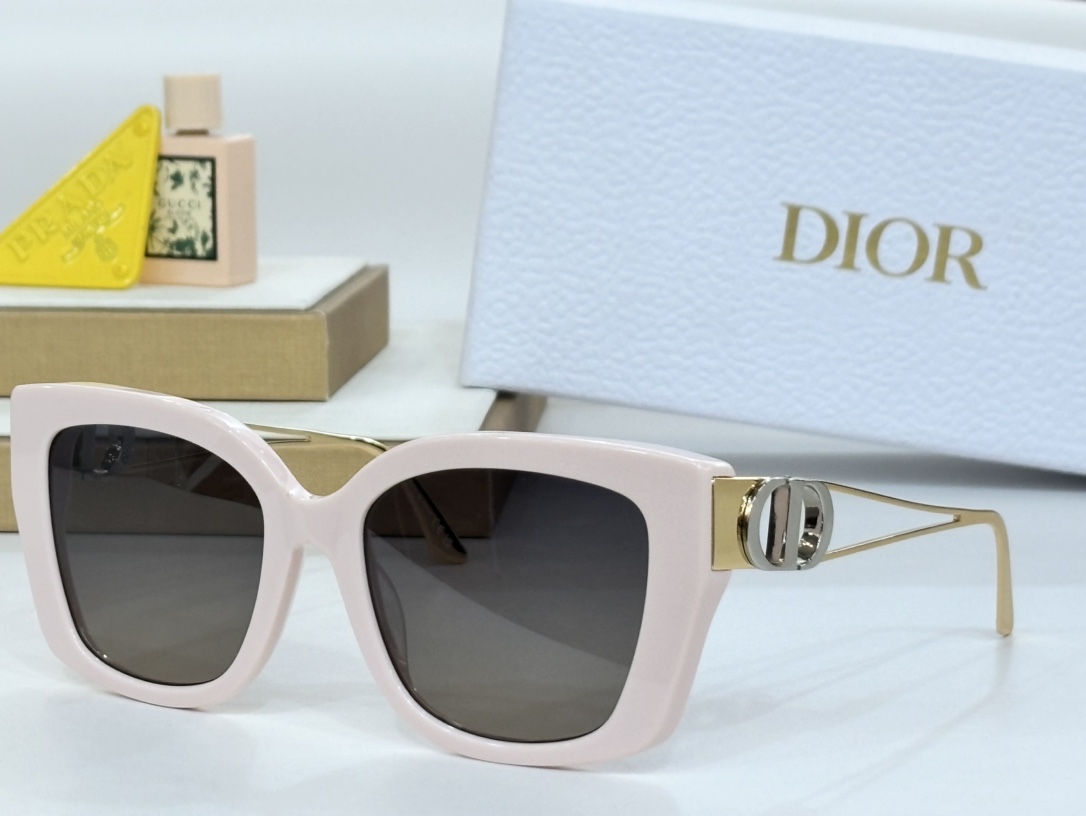DIORMOD:30MontaigneS13FSize55-18-125
