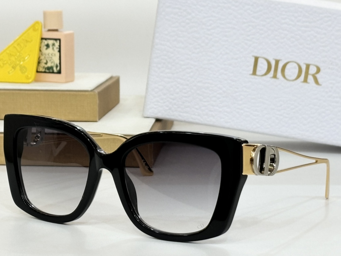 DIORMOD:30MontaigneS13FSize55-18-125