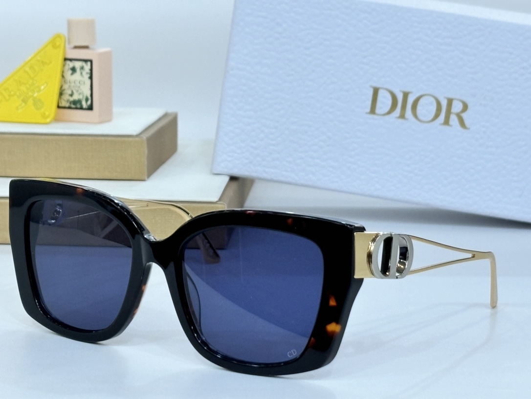 DIORMOD:30MontaigneS13FSize55-18-125