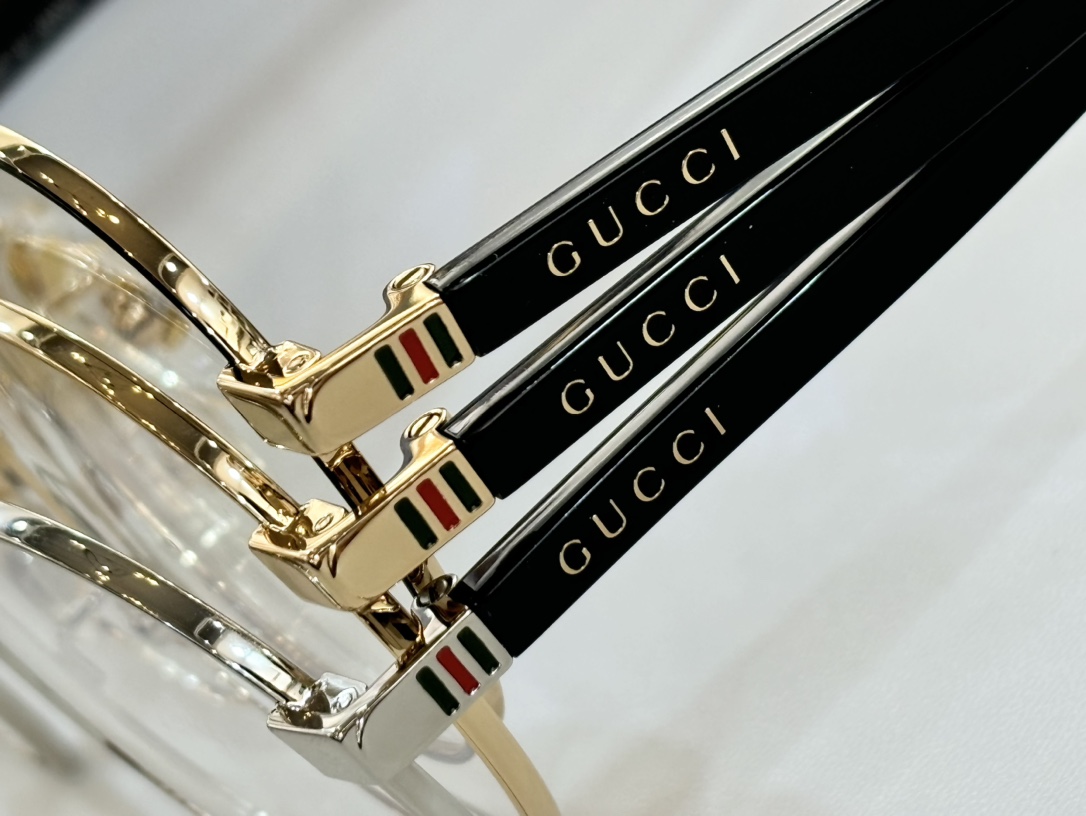 GUCCMOD:GG0297OSize:52-21-150