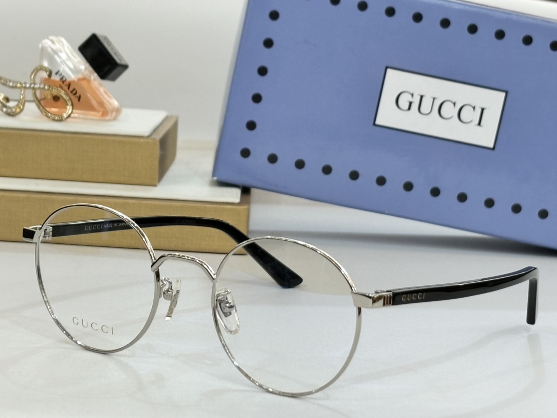 GUCCMOD:GG0297OSize:52-21-150