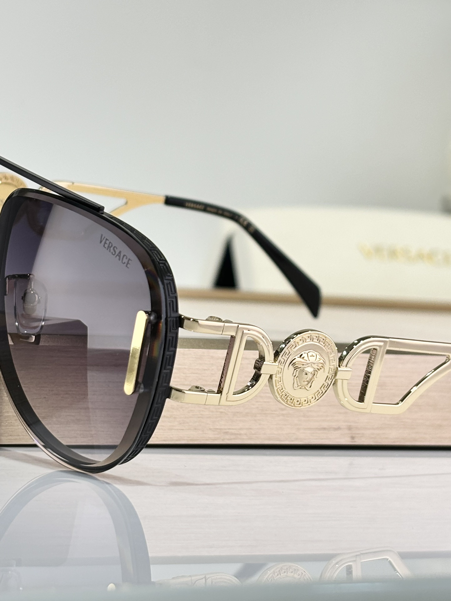 VERSAC*EModel:VE4706size:62口12-145