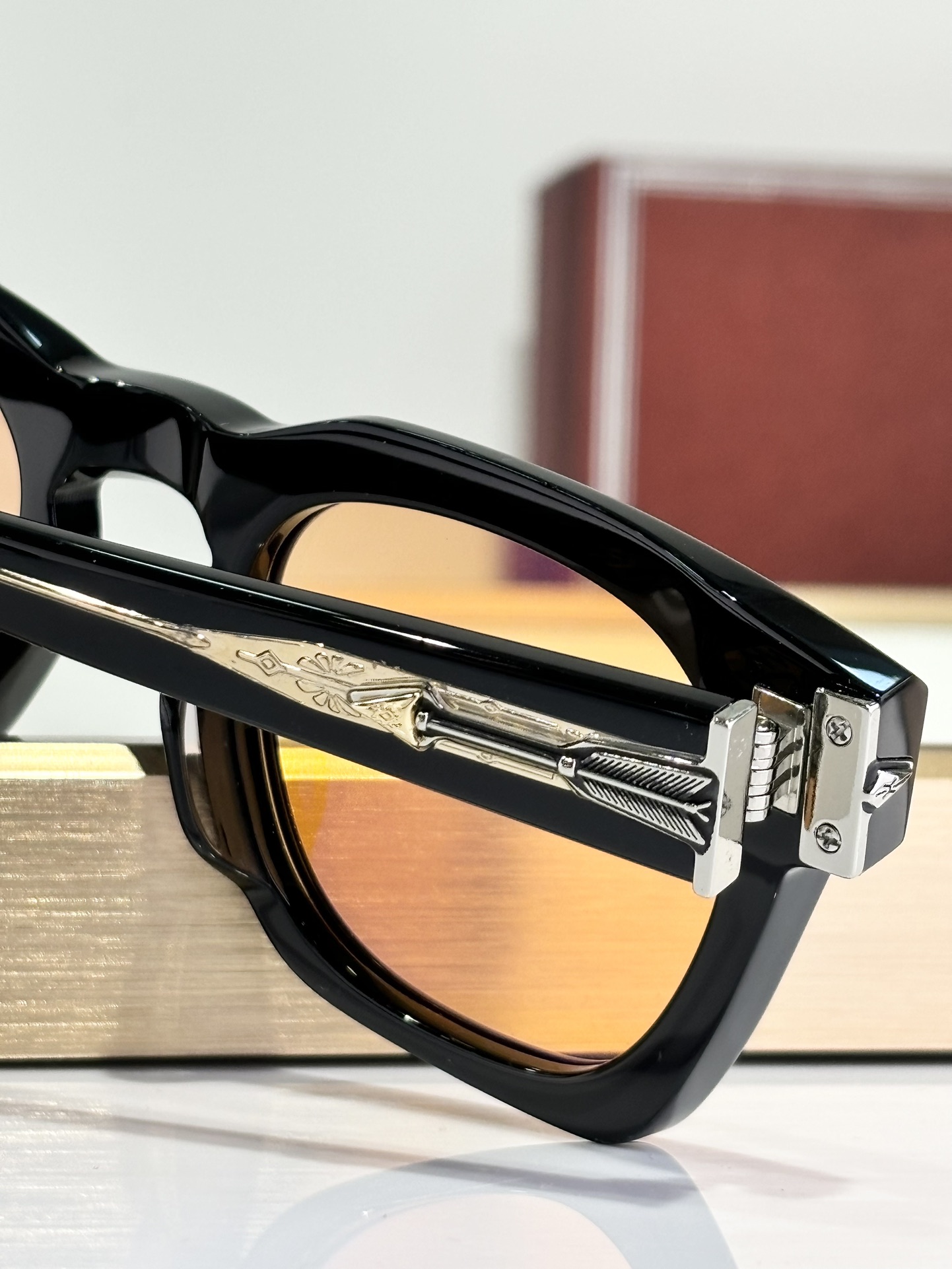  JACQUES MARIE MAGE
MODEL：RAWLINS
SIZE：49口23-146
