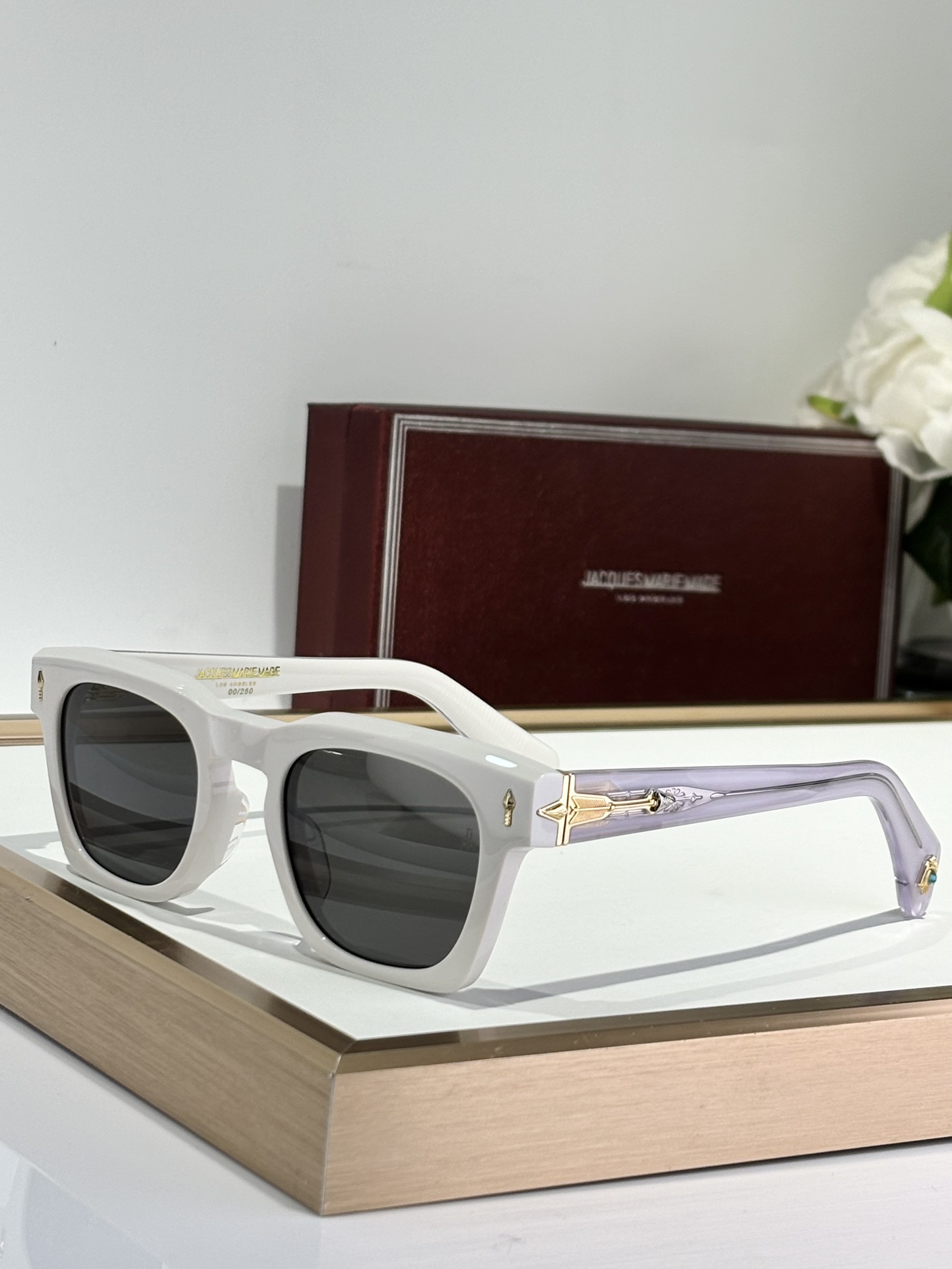  JACQUES MARIE MAGE
MODEL：RAWLINS
SIZE：49口23-146
