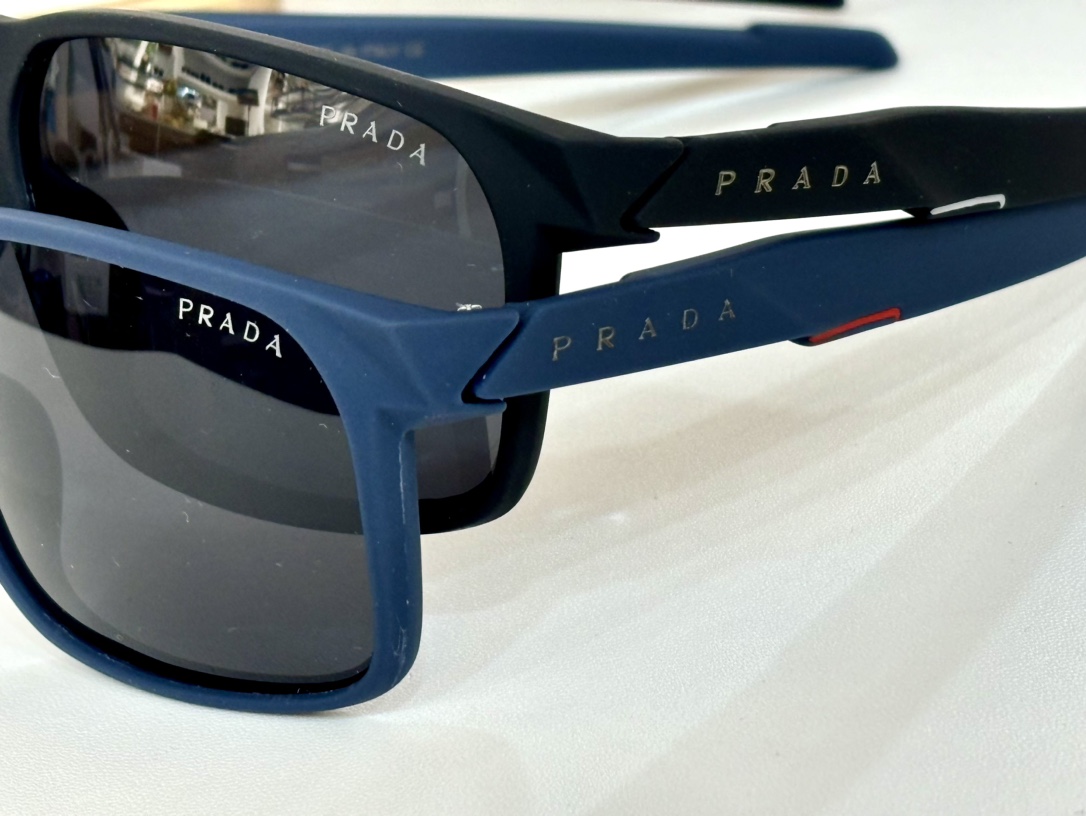 PRADASPR11FSize:58口15-140