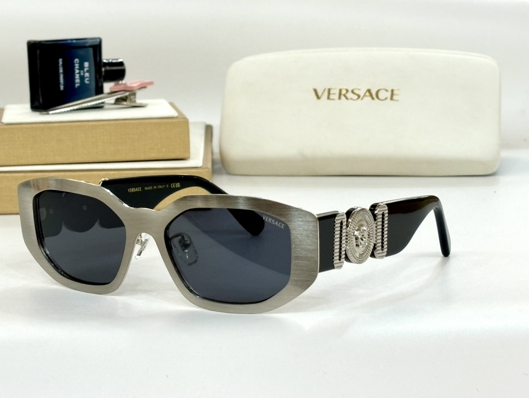 VERSACEMODEL:6778SIZE:56口18-145