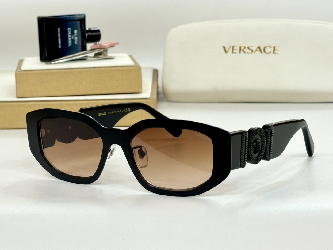 VERSACEMODEL:6778SIZE:56口18-145