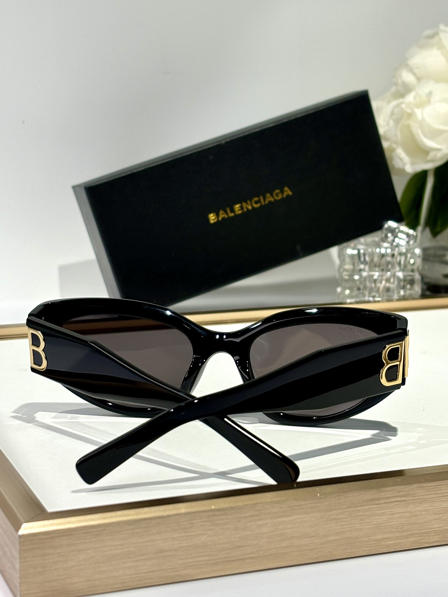  BALENCIAG* 
Mod：BB0324SK
Size：66-16-145
