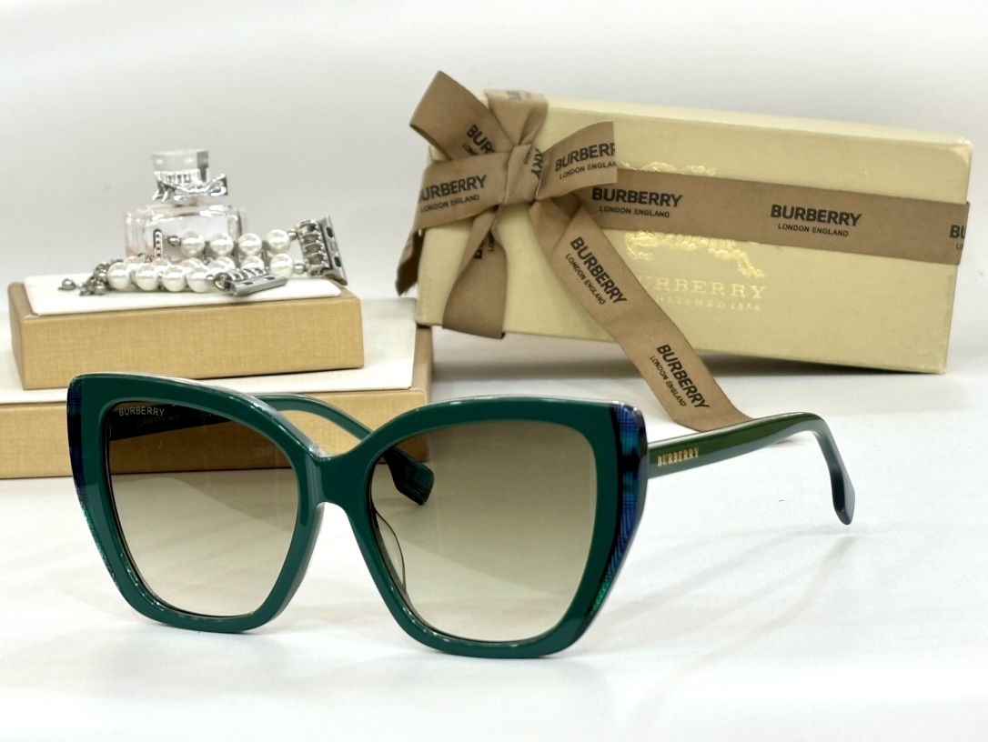 BURBERRY *Mod:BE4366Size:54-16-145