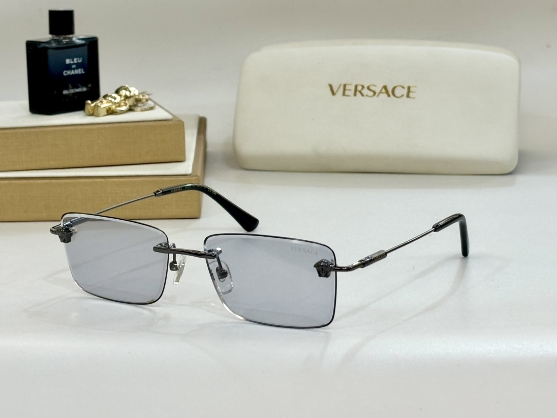 VERSAC*MODELVE6813SIZE:57口17-140
