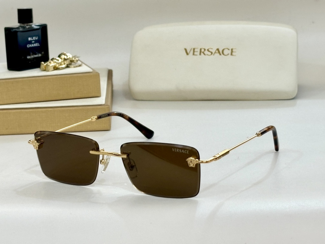 VERSAC*MODELVE6813SIZE:57口17-140