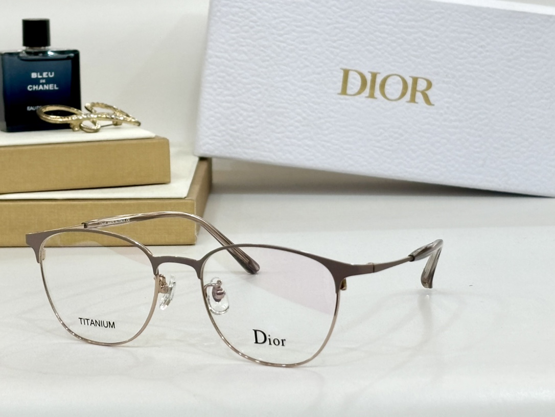 DIO*MODEL0246SIZE52口18-142