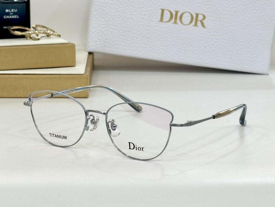 DIO*MODEL0247SIZE51口17-142