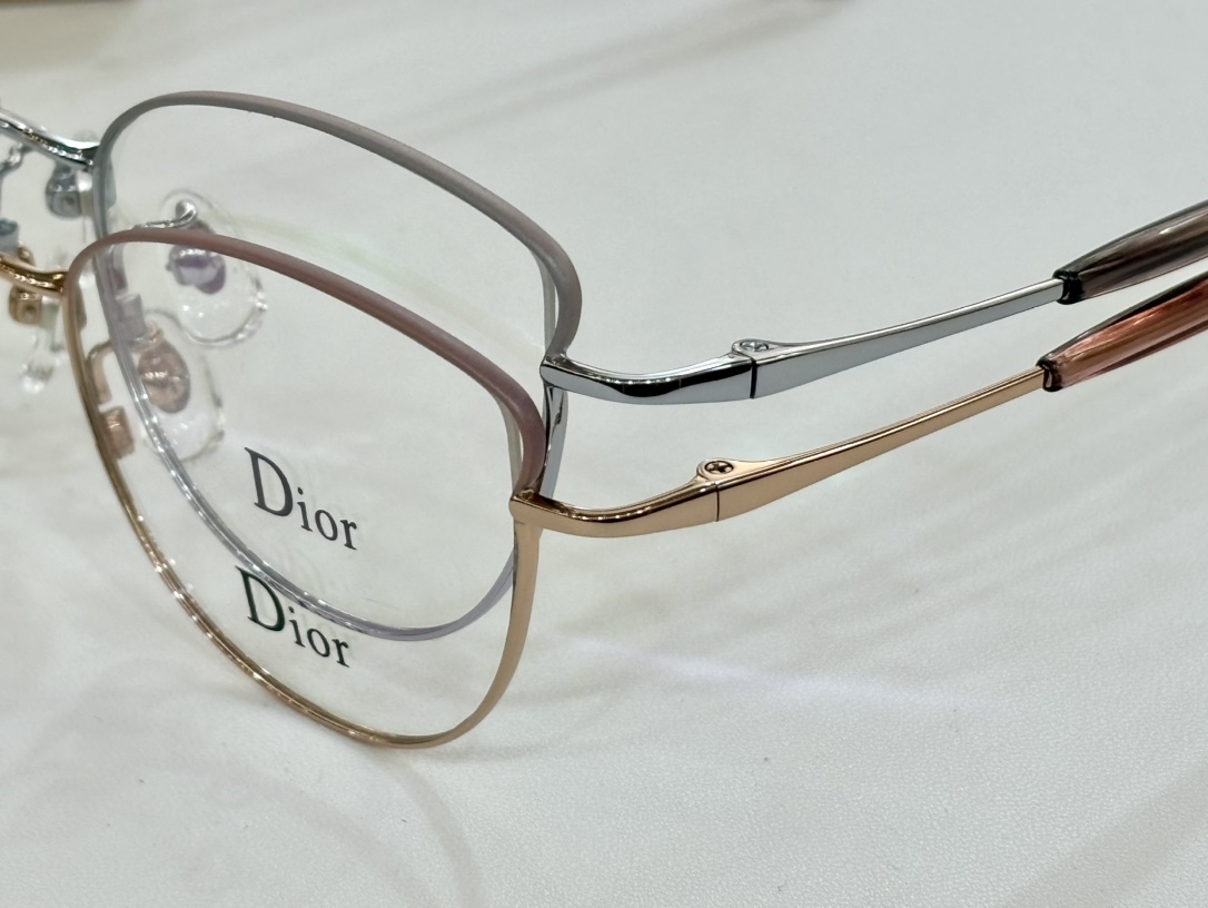 DIO*MODEL0247SIZE51口17-142