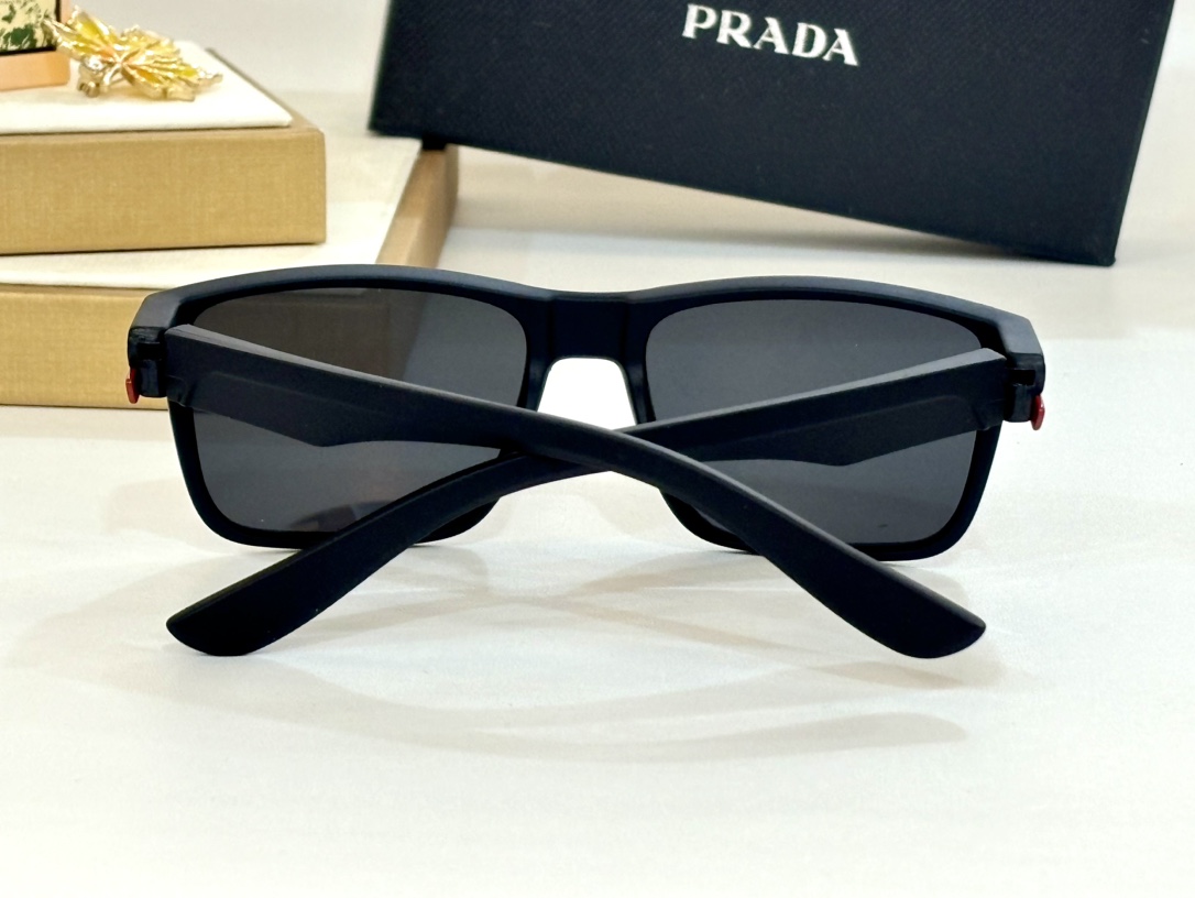 PRADASPR21140Size:56口18-138