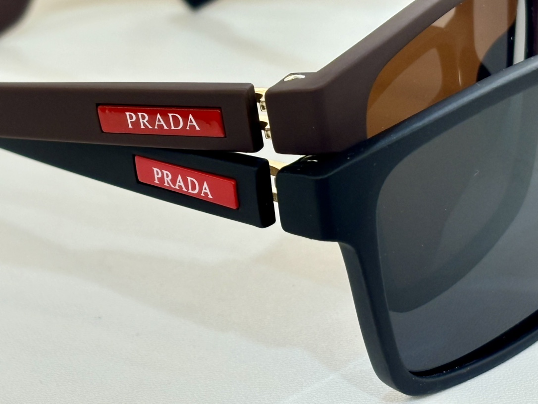 PRADASPR21134Size:55口17-143