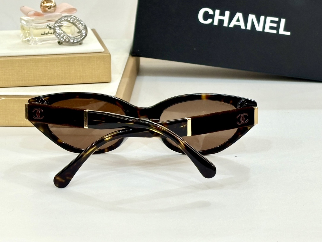 CHANELMODELCH6070SSIZE57口15-145