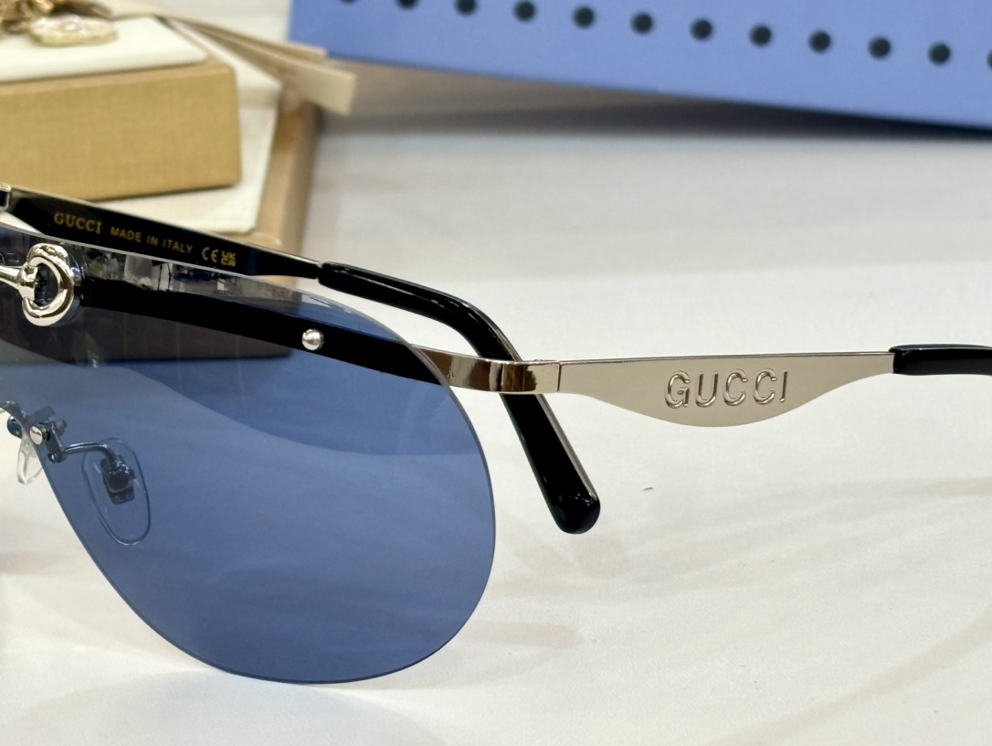 GUCCMODEL:GG1656SSIZE:99口1-125