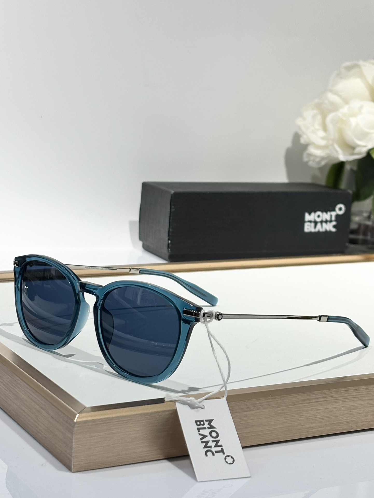 TitaniumMONTBLAN*MODEL:MB0375SIZE:53-19-145