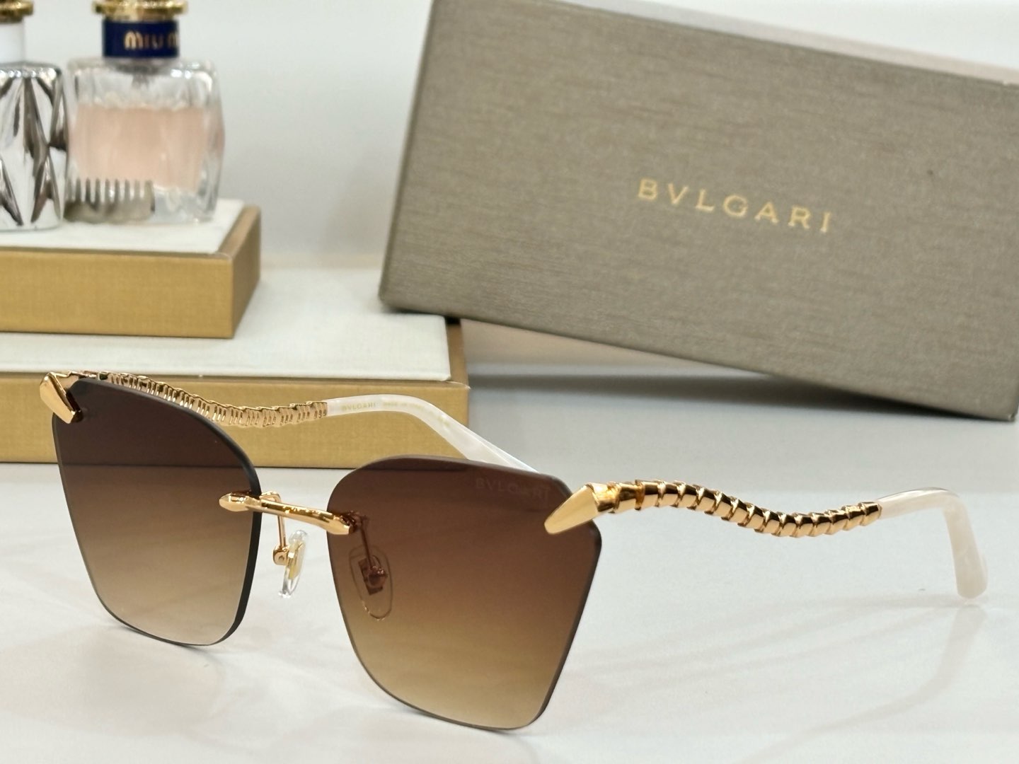  BVLGA*
MODEL：BV 9005B
SIZE：60口18-145

