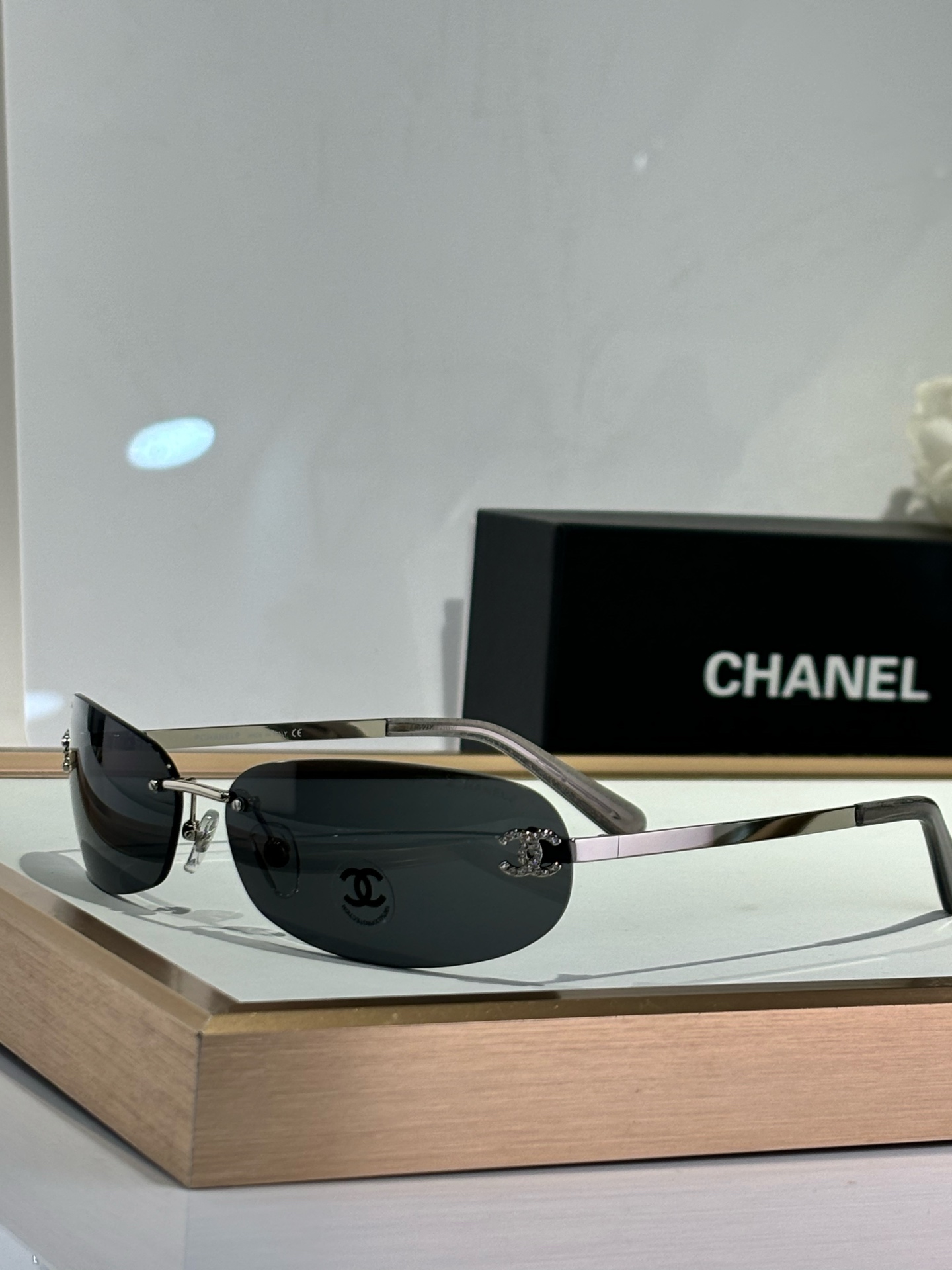  CHANEL
MODEL：A71560
SIZE：68口16-140💕
