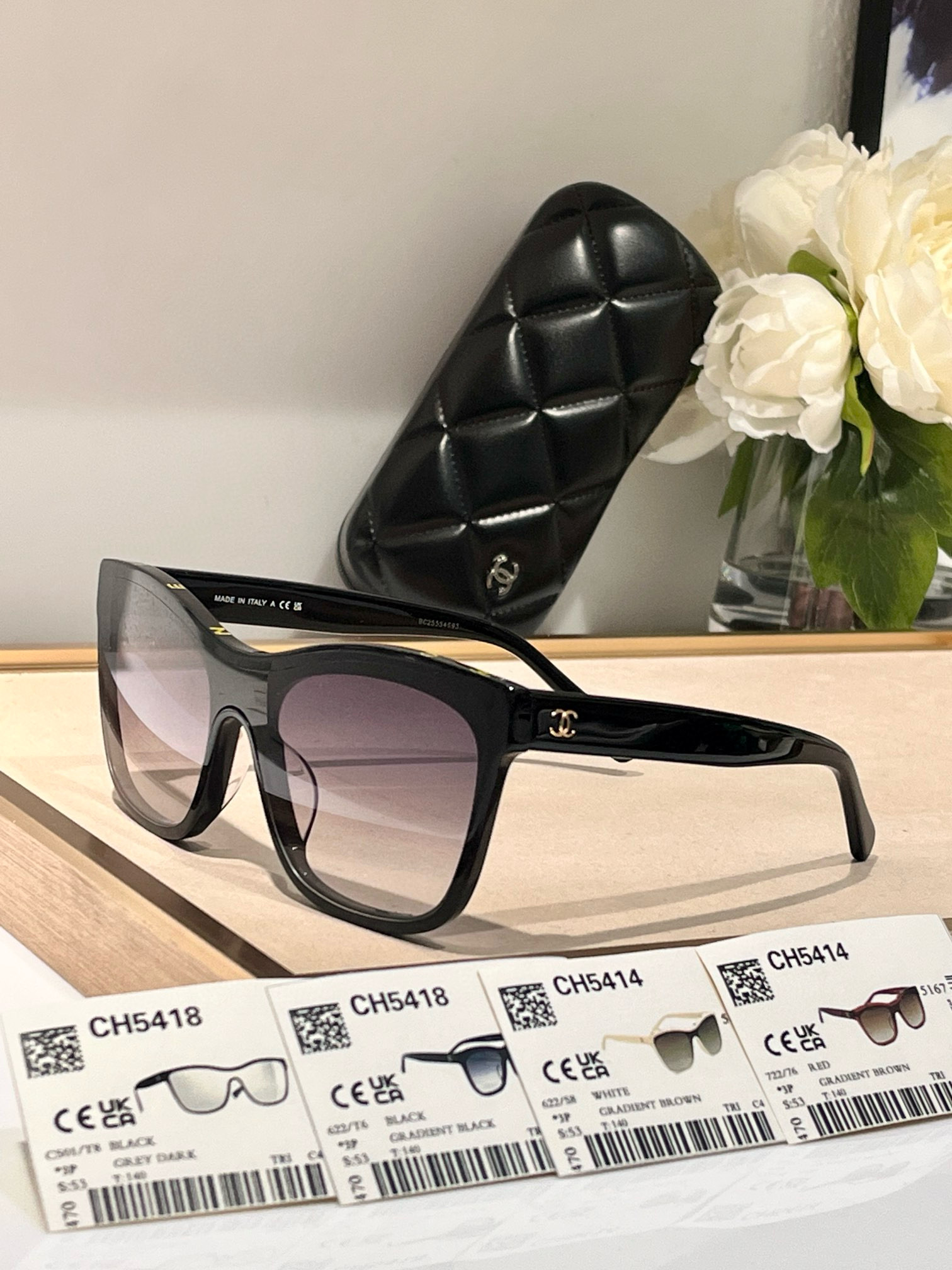  Top quality 
Chane
Ch5418 
size：137-145
每一幅镜片独立防伪码
