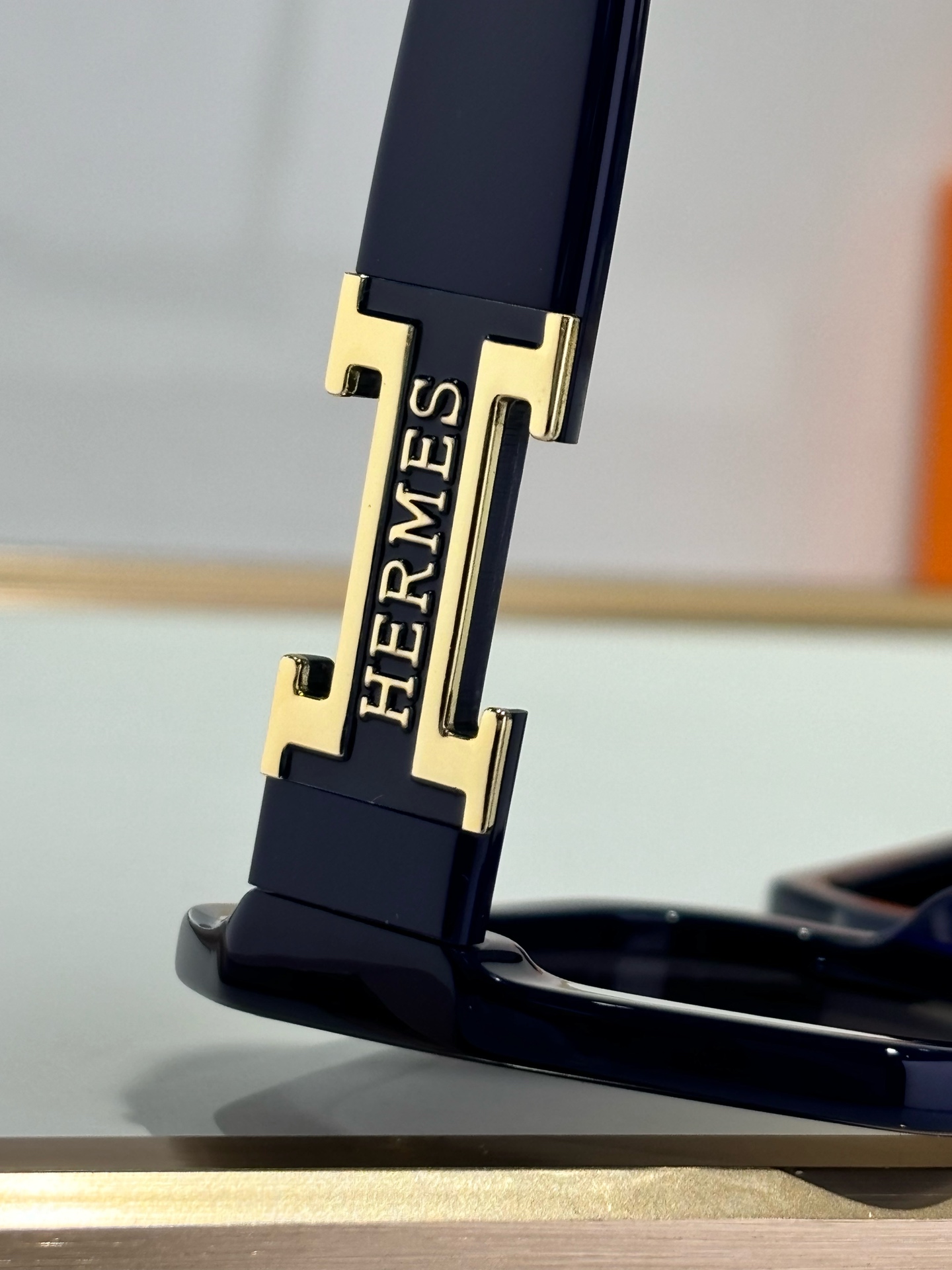  HERMES
经典款
MOD：HS1906
size：56-20-145
