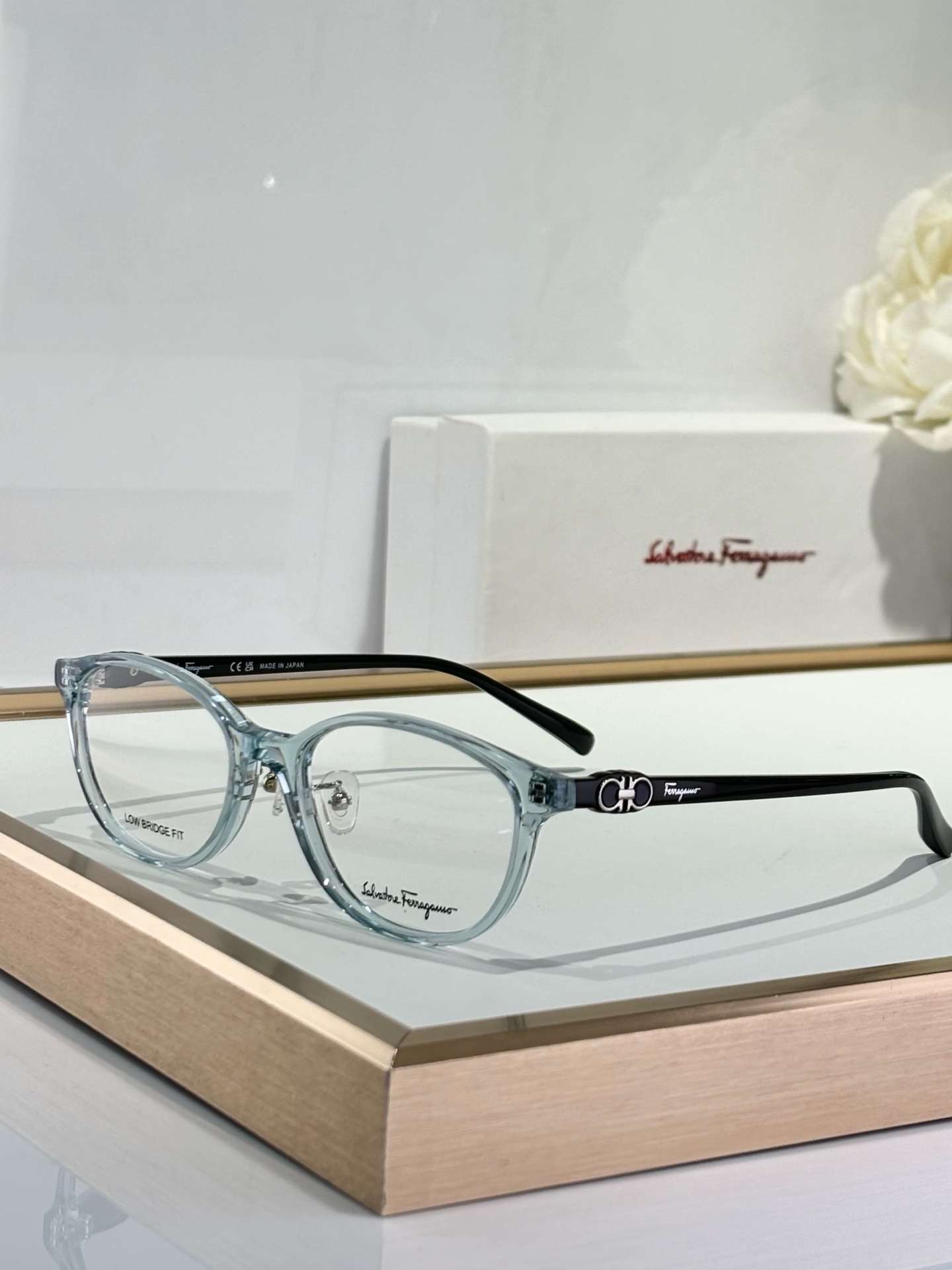Ferragamo. Mod: SF2943 Size: 53 17-145 - 图片 3