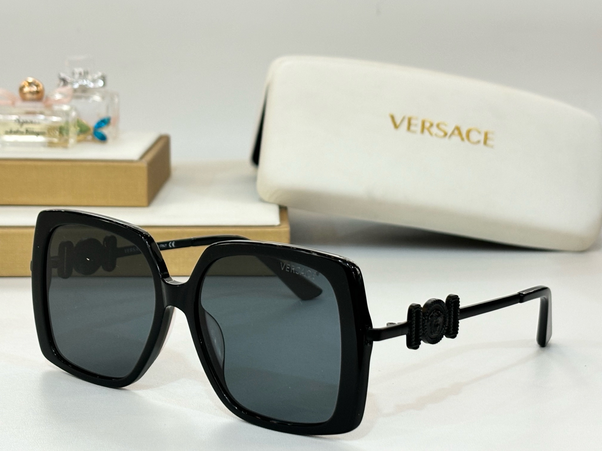  VERSACE
MODVE4467
Size54-17-145
