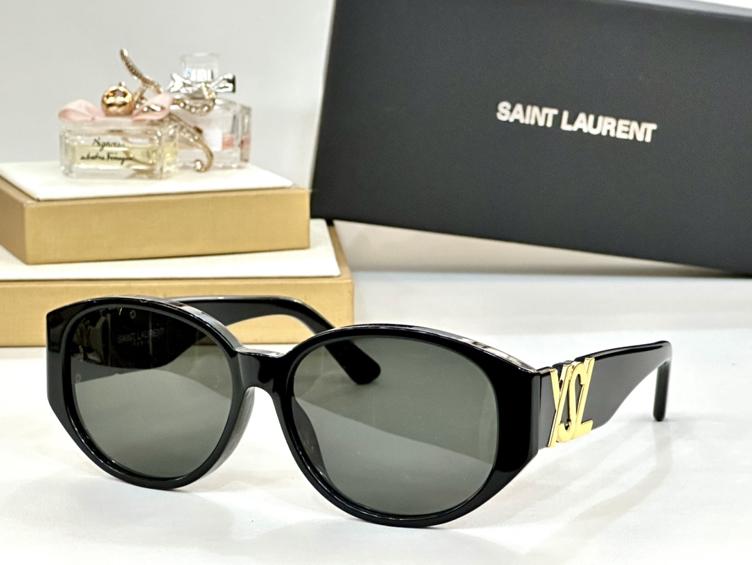  SAINT LAUREN*圣罗兰 
ModelSLM86
Size57口16-145
