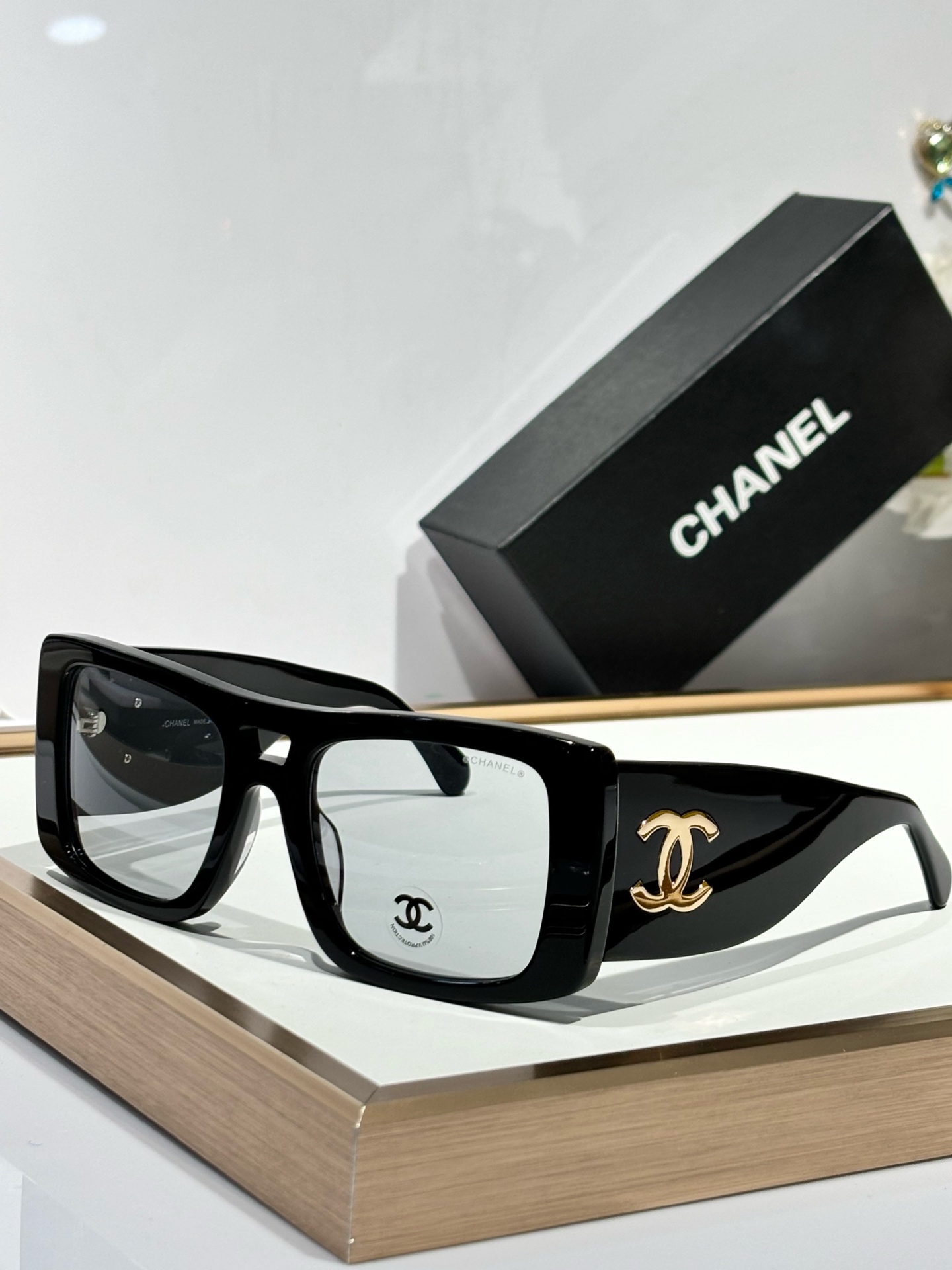  Chane
MODA71628
Size54-20-145
