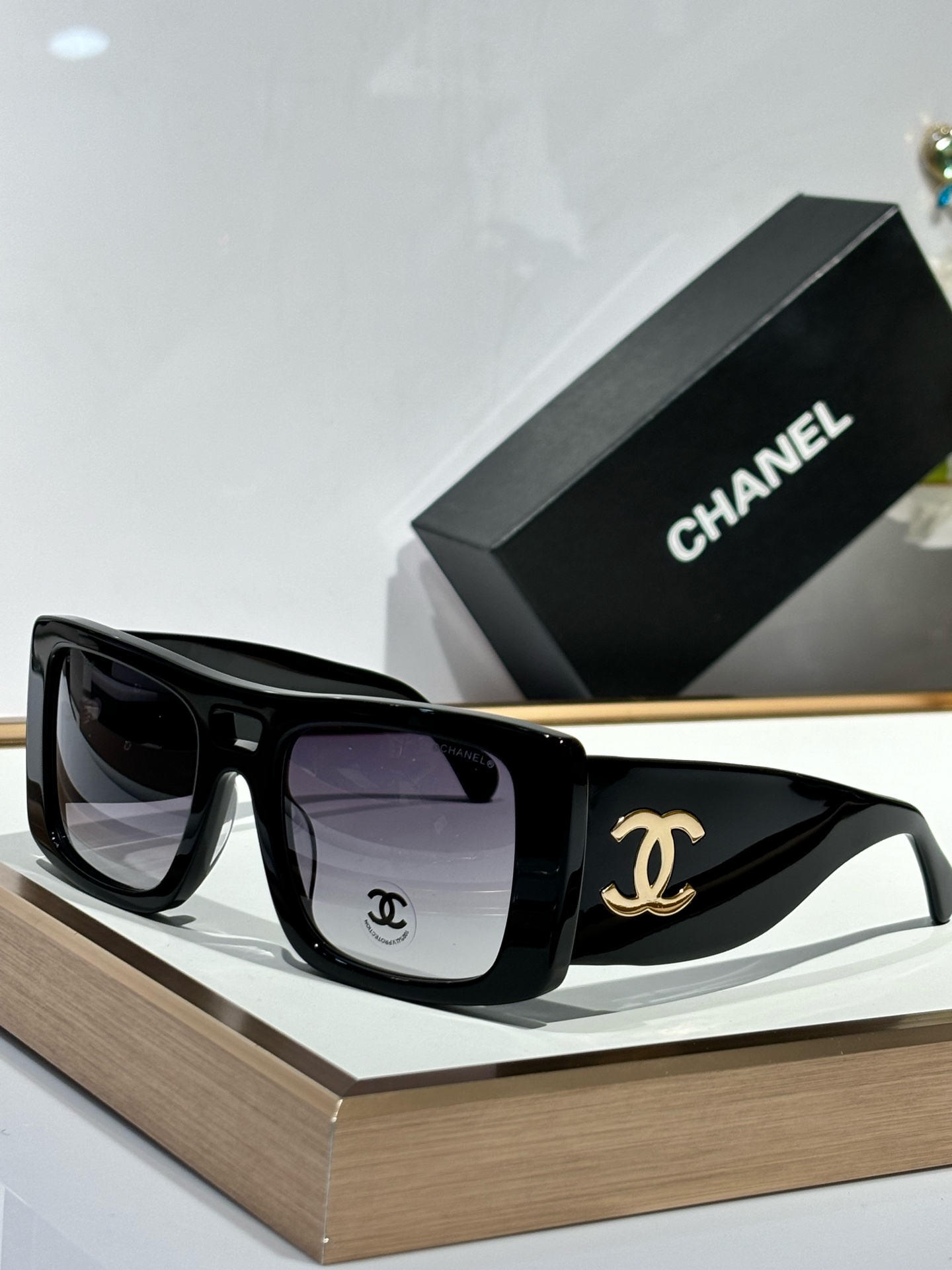  Chane
MODA71628
Size54-20-145
