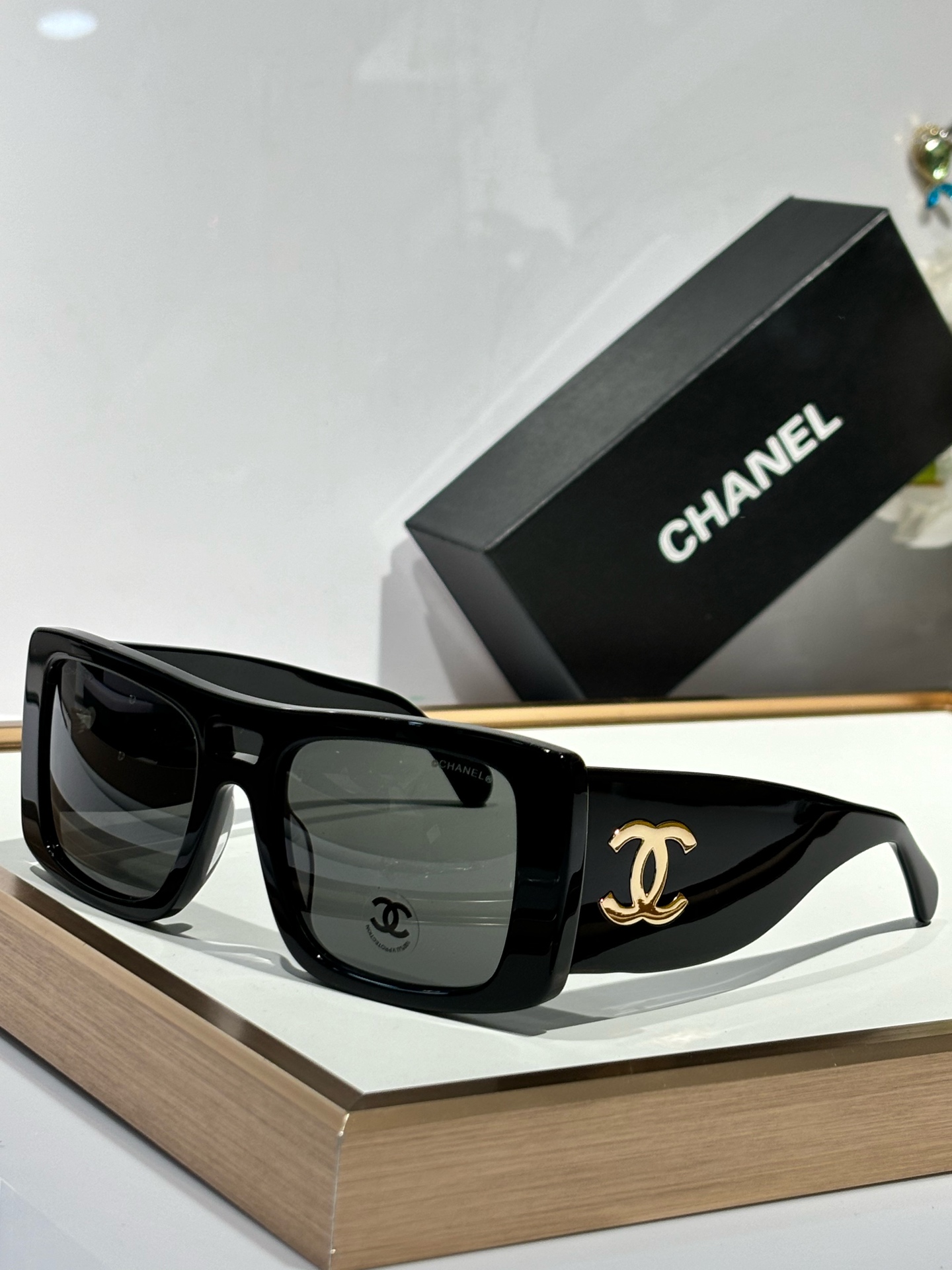  Chane
MODA71628
Size54-20-145
