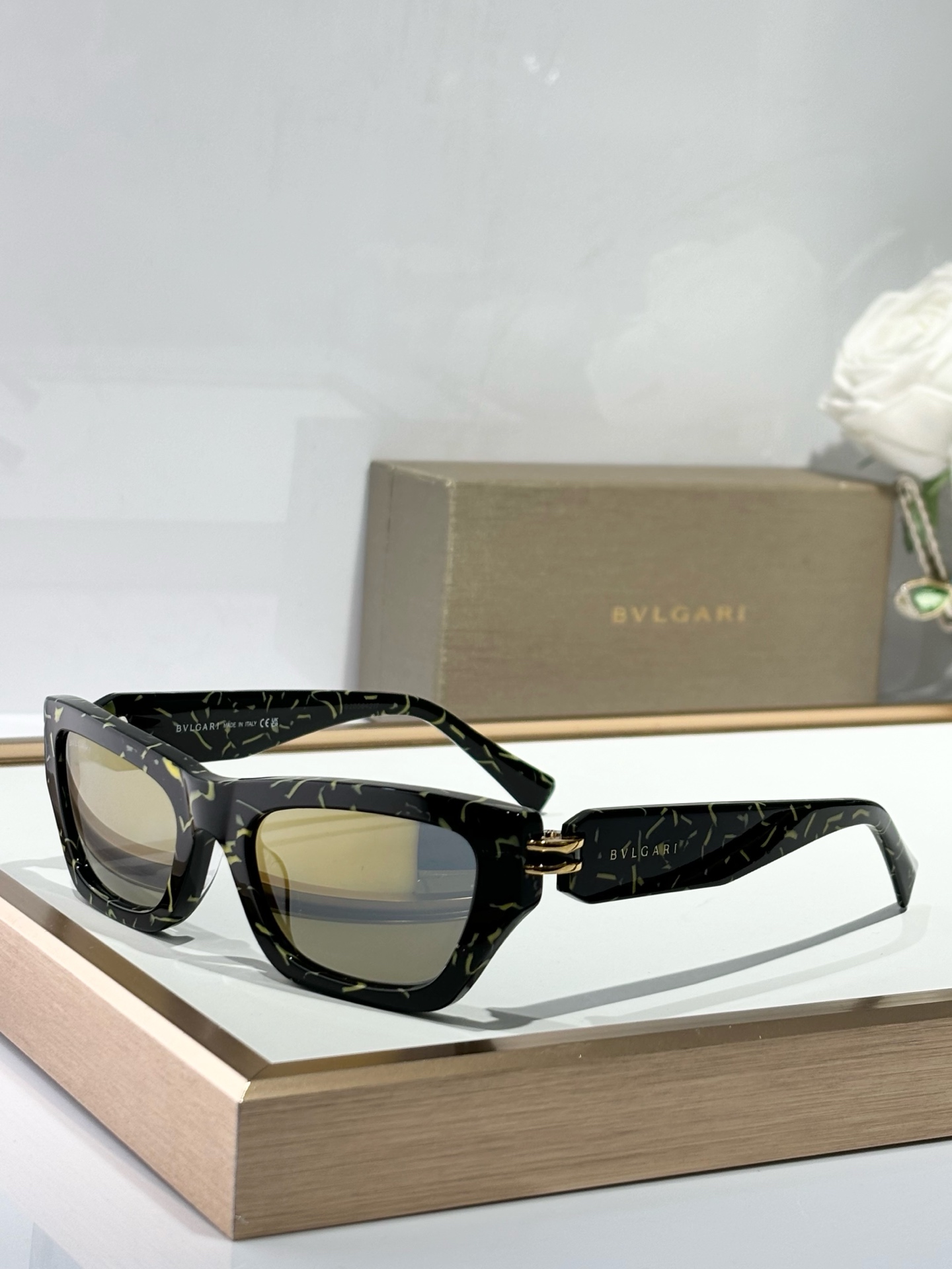  Bvlgar*
Mod：BV40047
Size：54-20-135
