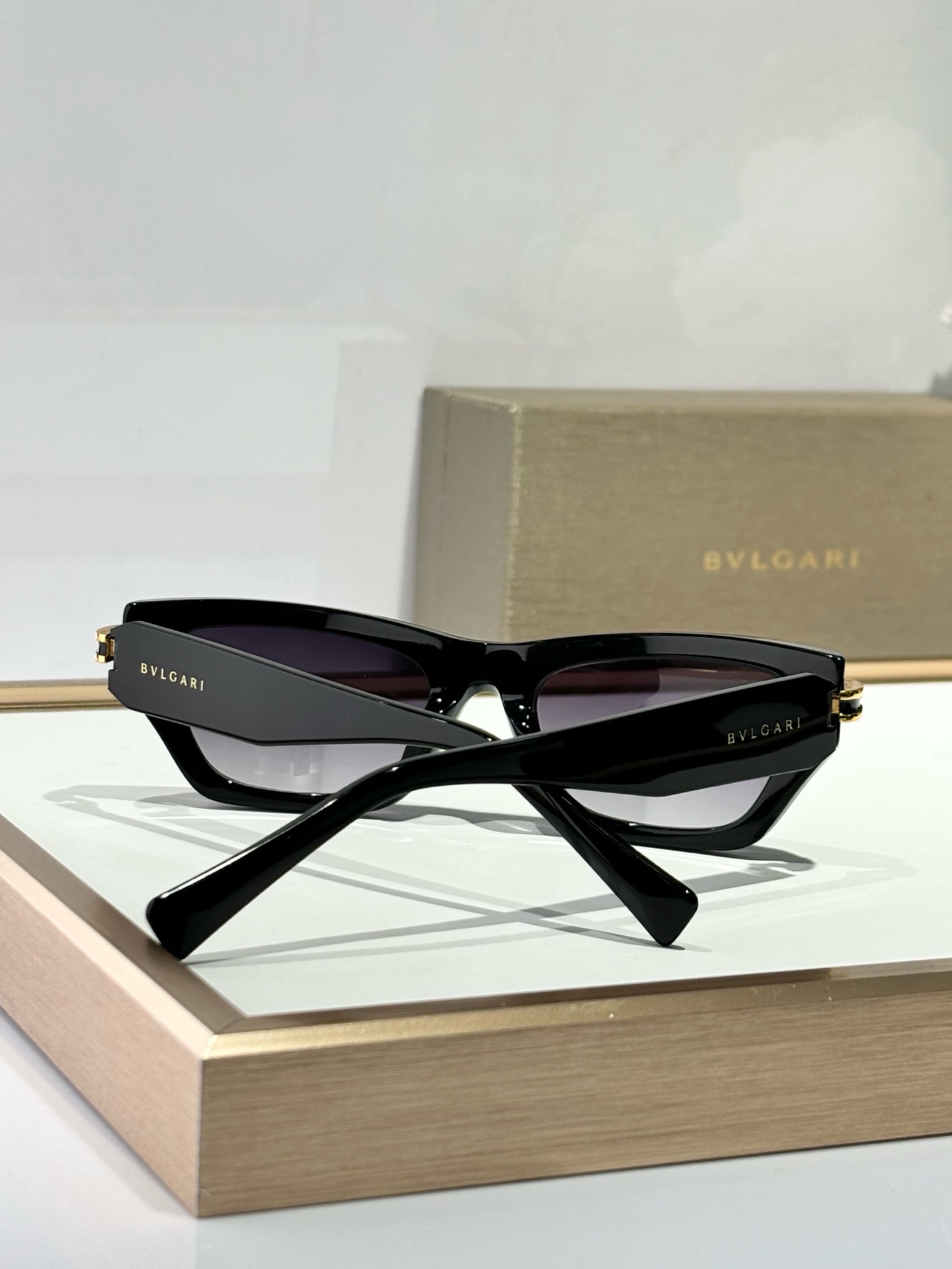  Bvlgar*
Mod：BV40047
Size：54-20-135
