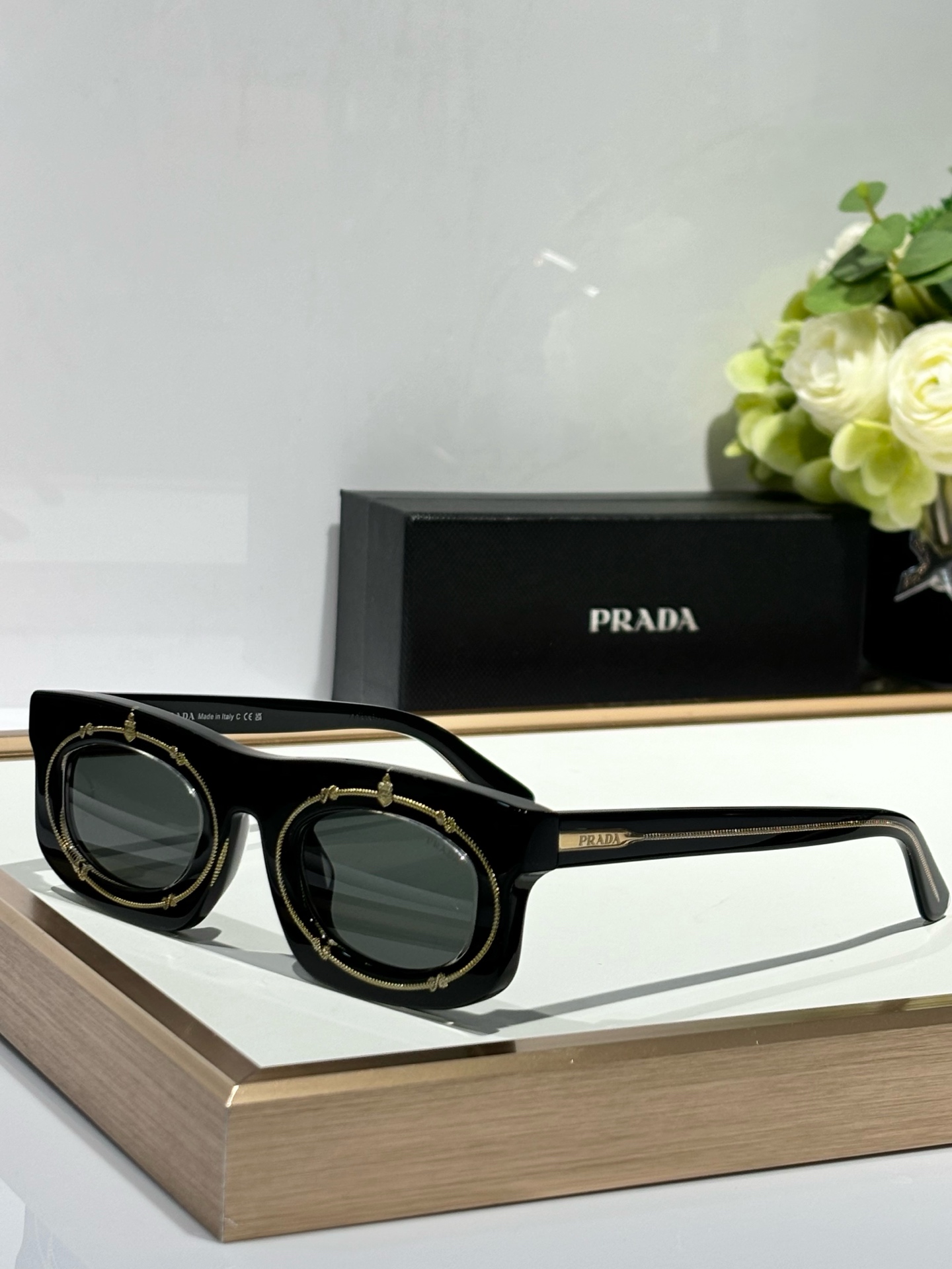  PRADA
MODPRB02S
SIZE47-26-140
