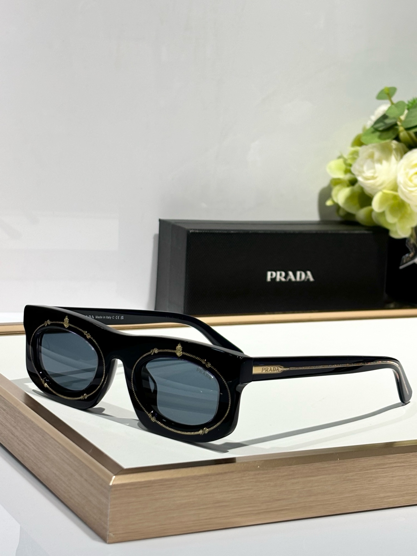  PRADA
MODPRB02S
SIZE47-26-140
