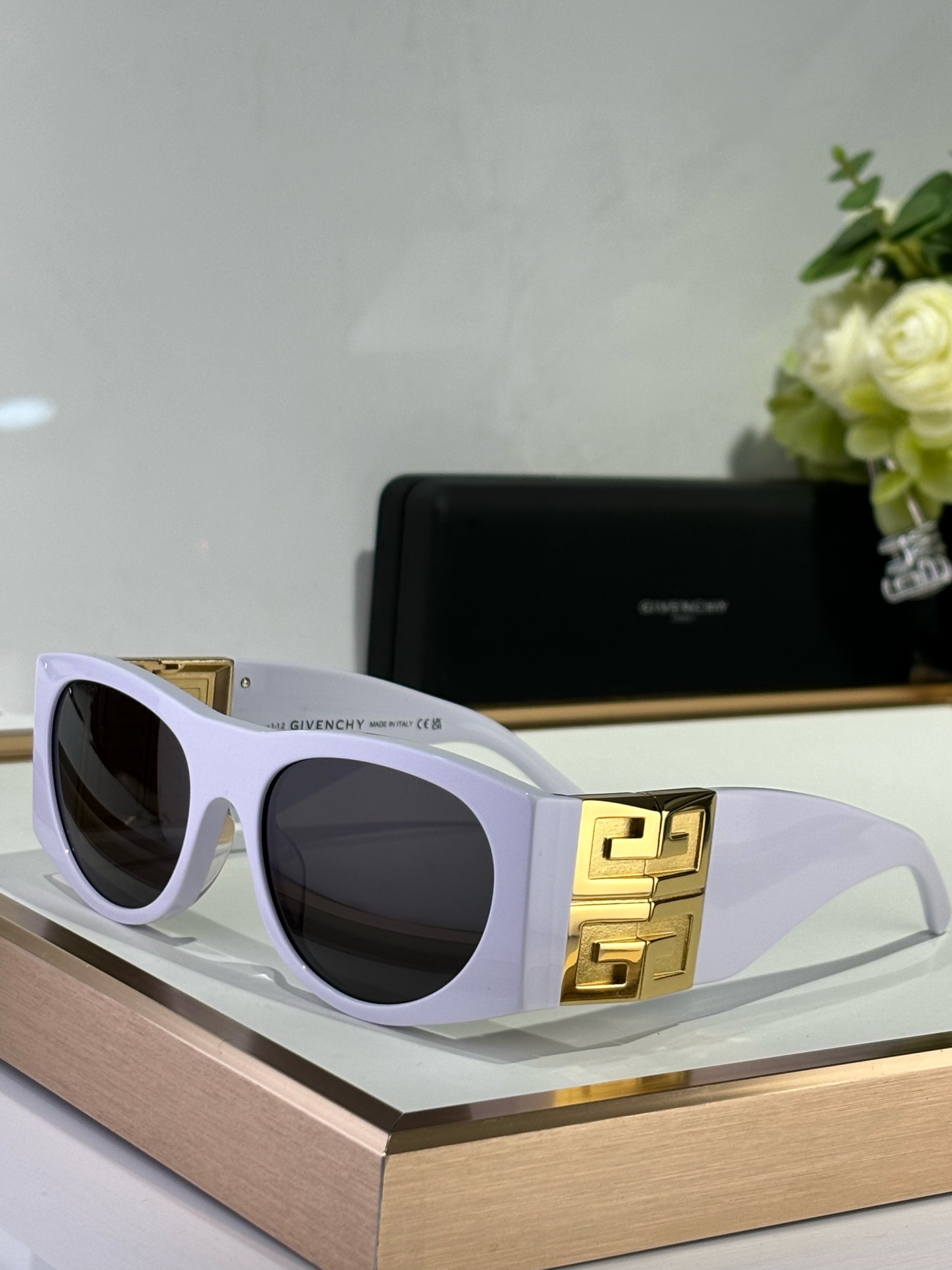 Givench*.4G Design
MODGV40028
Size56-18-125
