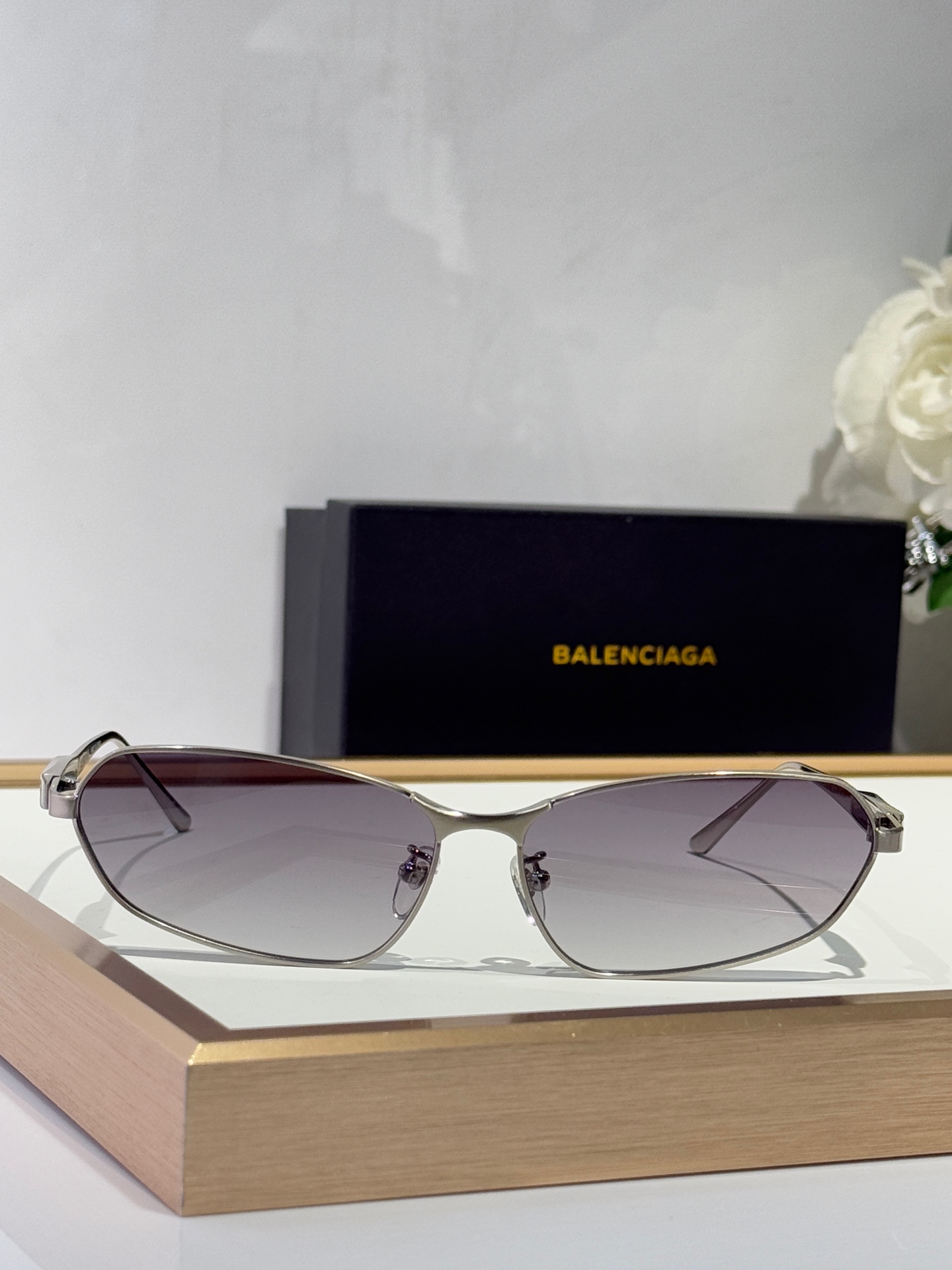  𝑩𝒂𝒍𝒆𝒏𝒄𝒊𝒂𝒈* 
MODBB0355S
size：66口17-135

