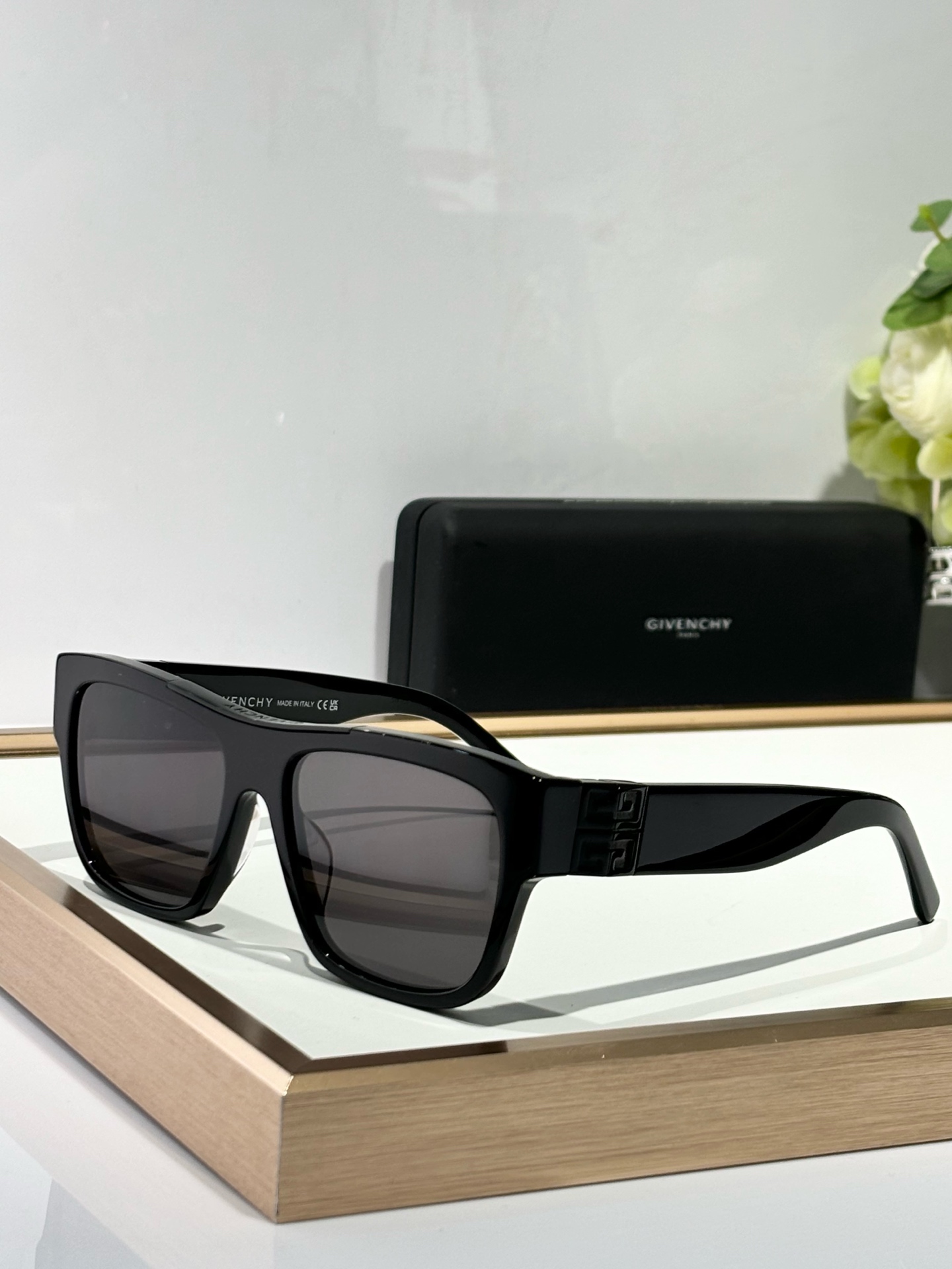  Givench*.4G Design
MODGV40006
Size58-16-135
