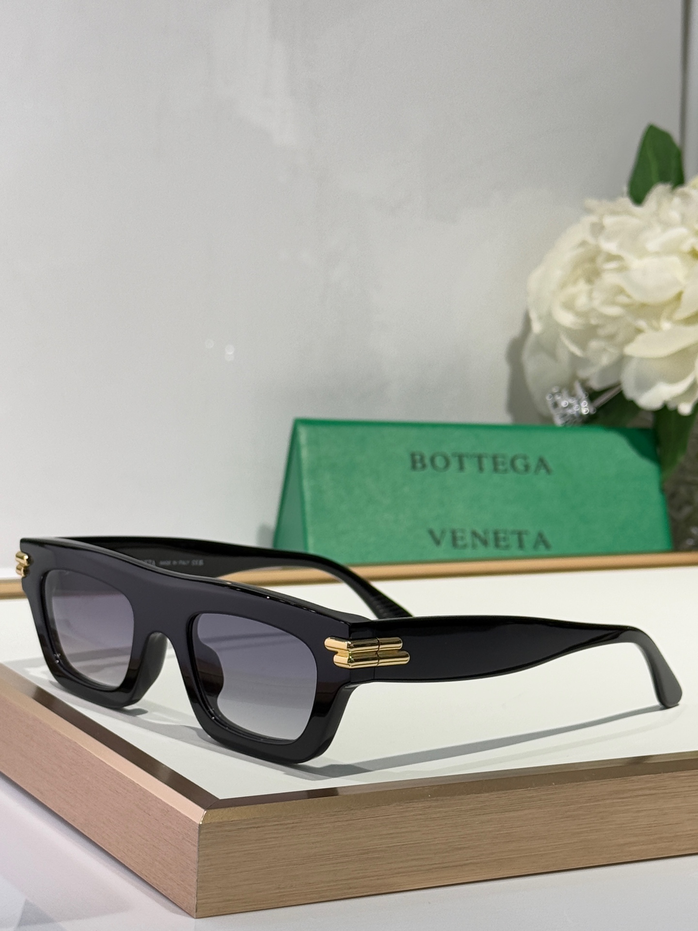  BOTTEGA VENETA
MOD：BV1321S
Size：50-22-140
