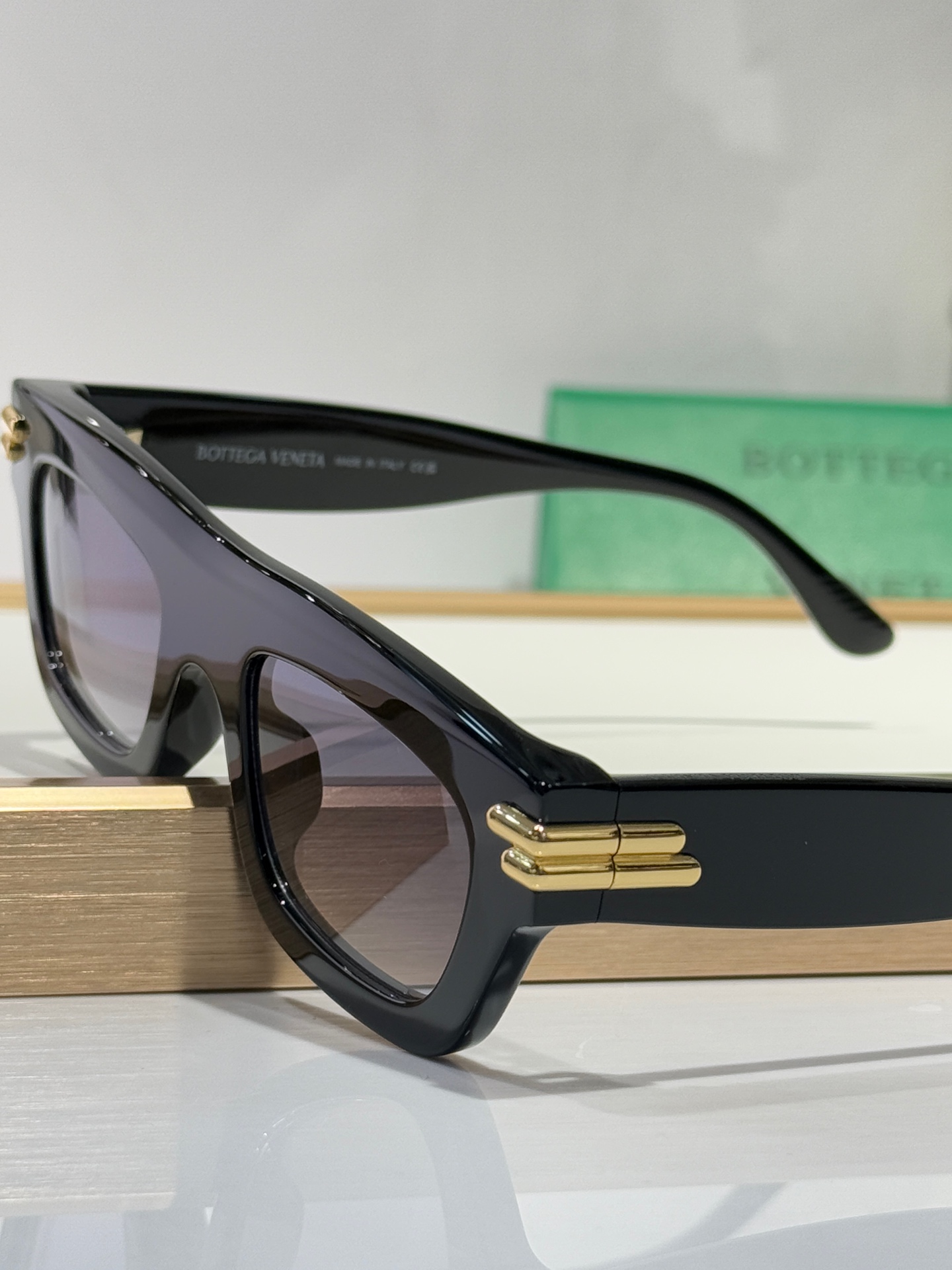  BOTTEGA VENETA
MOD：BV1321S
Size：50-22-140
