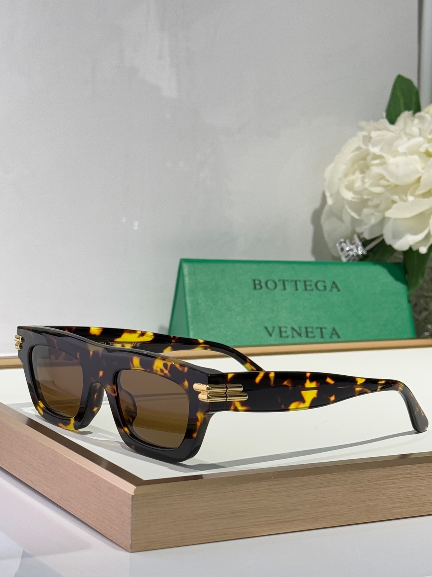  BOTTEGA VENETA
MOD：BV1321S
Size：50-22-140
