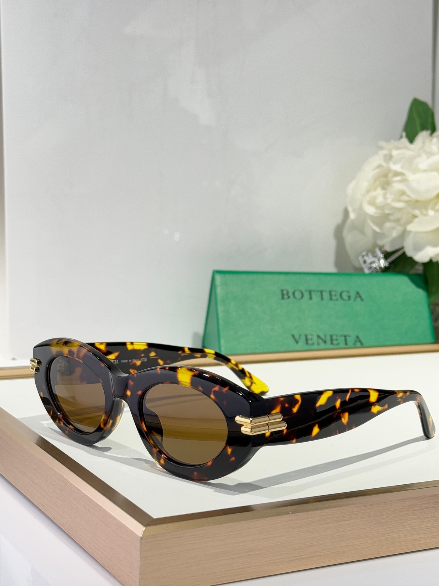  BOTTEGA VENETA
MOD：BV1322S
Size：51-21-140
