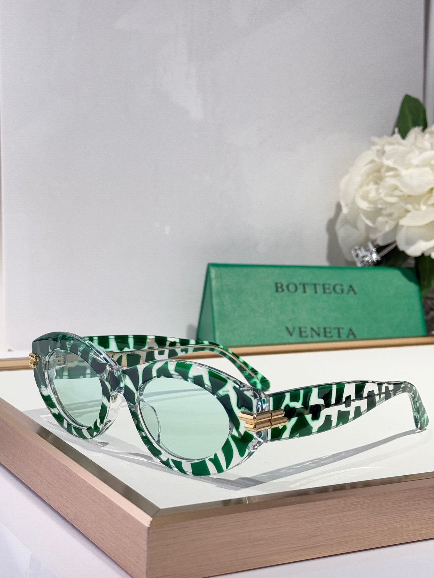  BOTTEGA VENETA
MOD：BV1322S
Size：51-21-140
